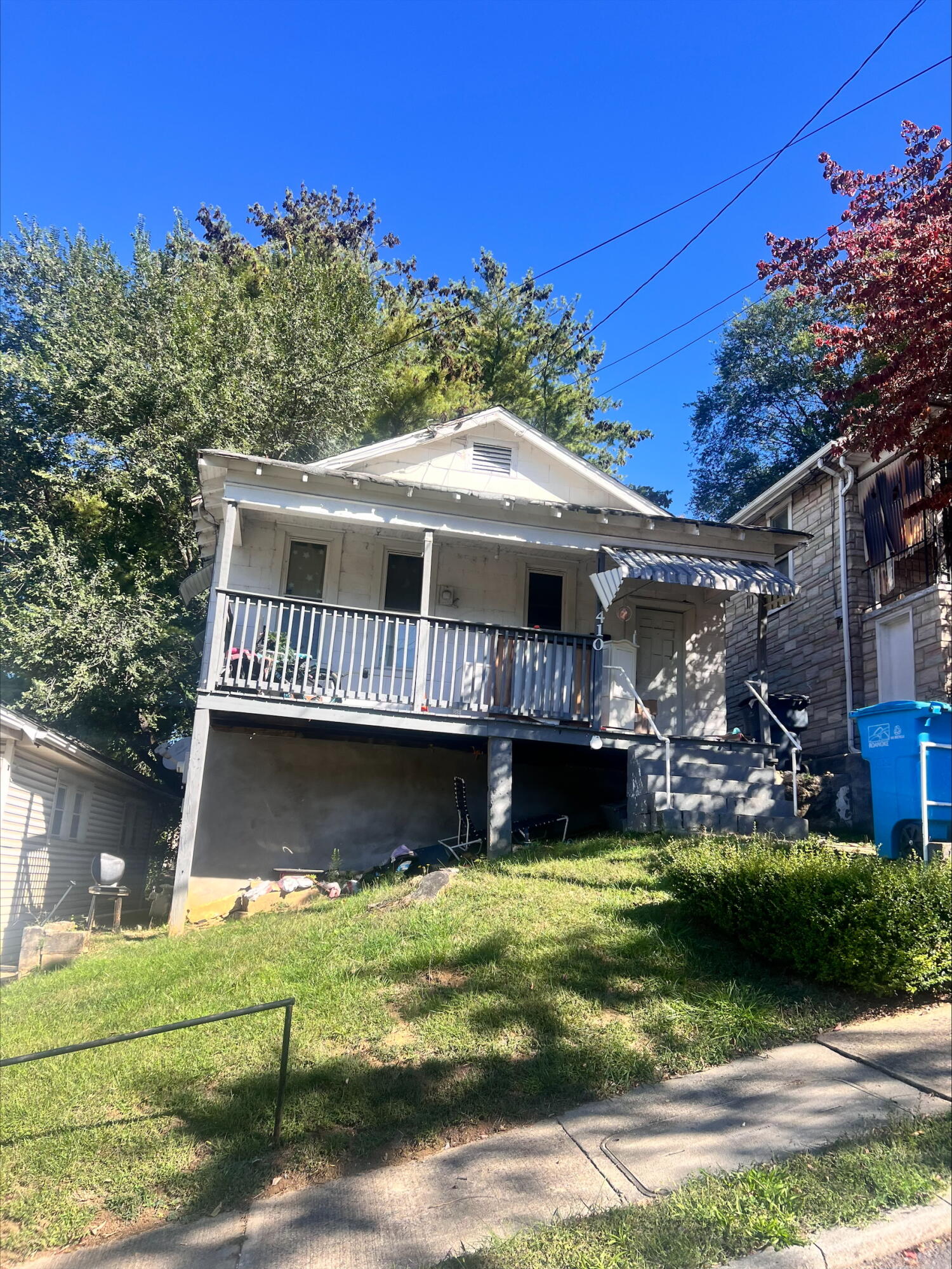 410 Jennings Ave SE — photo