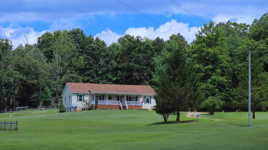 1247 Cannady School Rd SE — photo