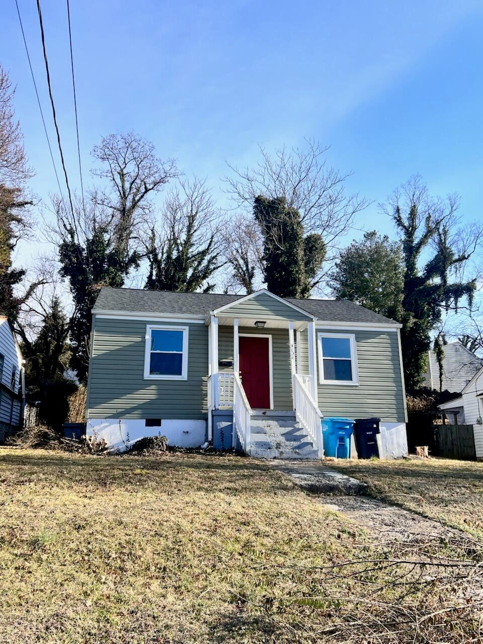 2402 Winthrop Ave SW — photo