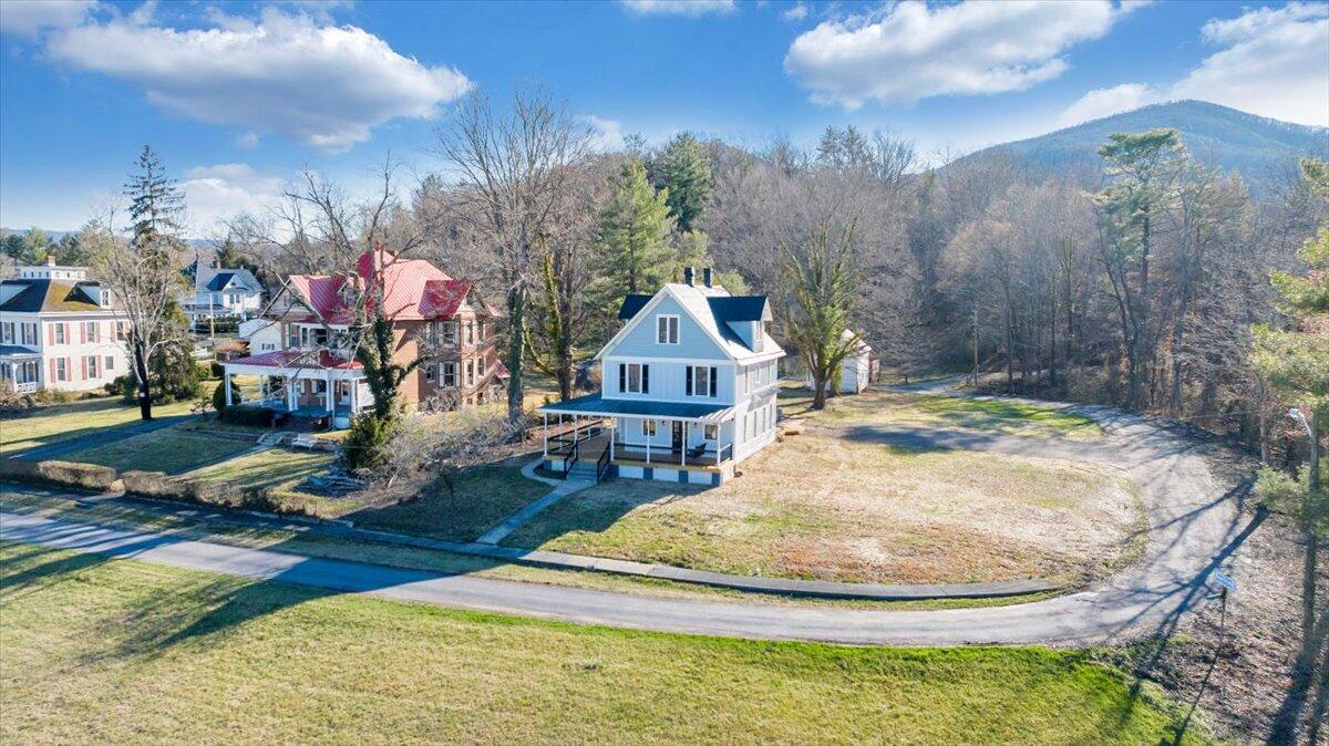 154 Mitchell Dr — photo