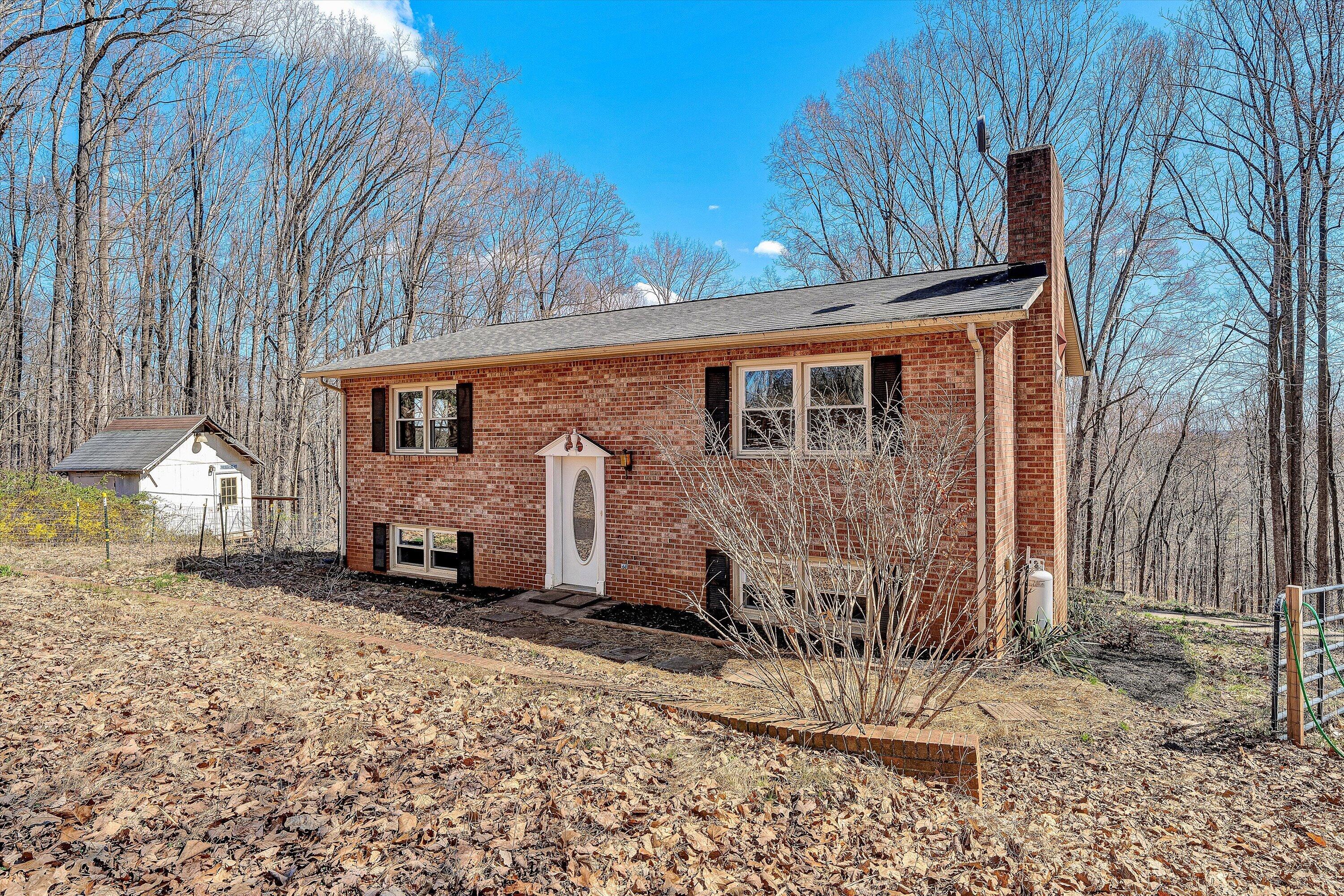 2360 Iron Ridge RD, Rocky Mount, VA 24151 — photo 2