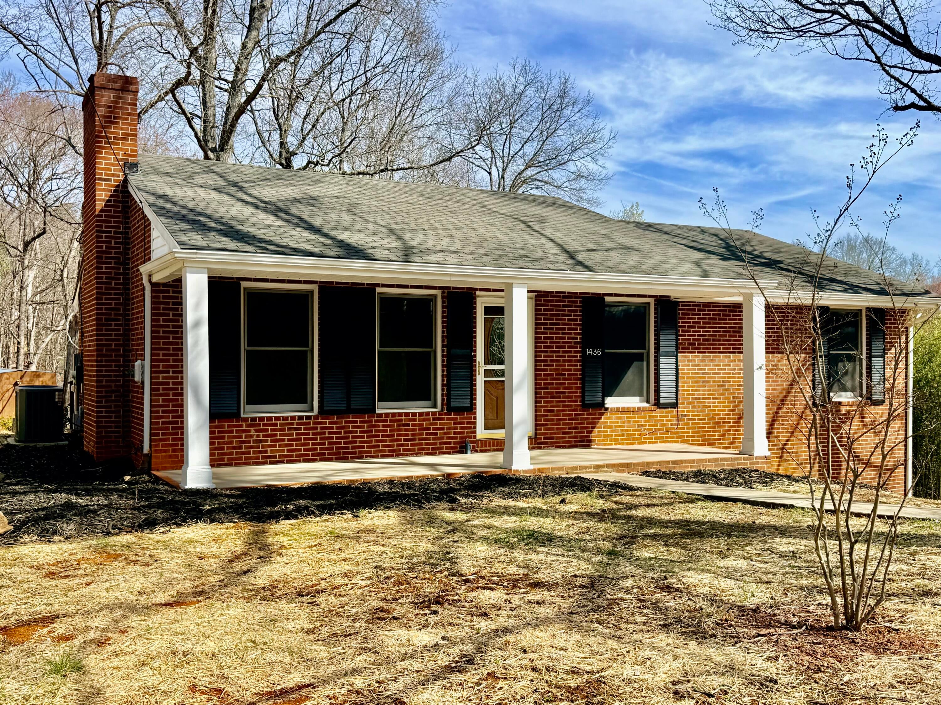 1436 Mountain Pass Rd — photo