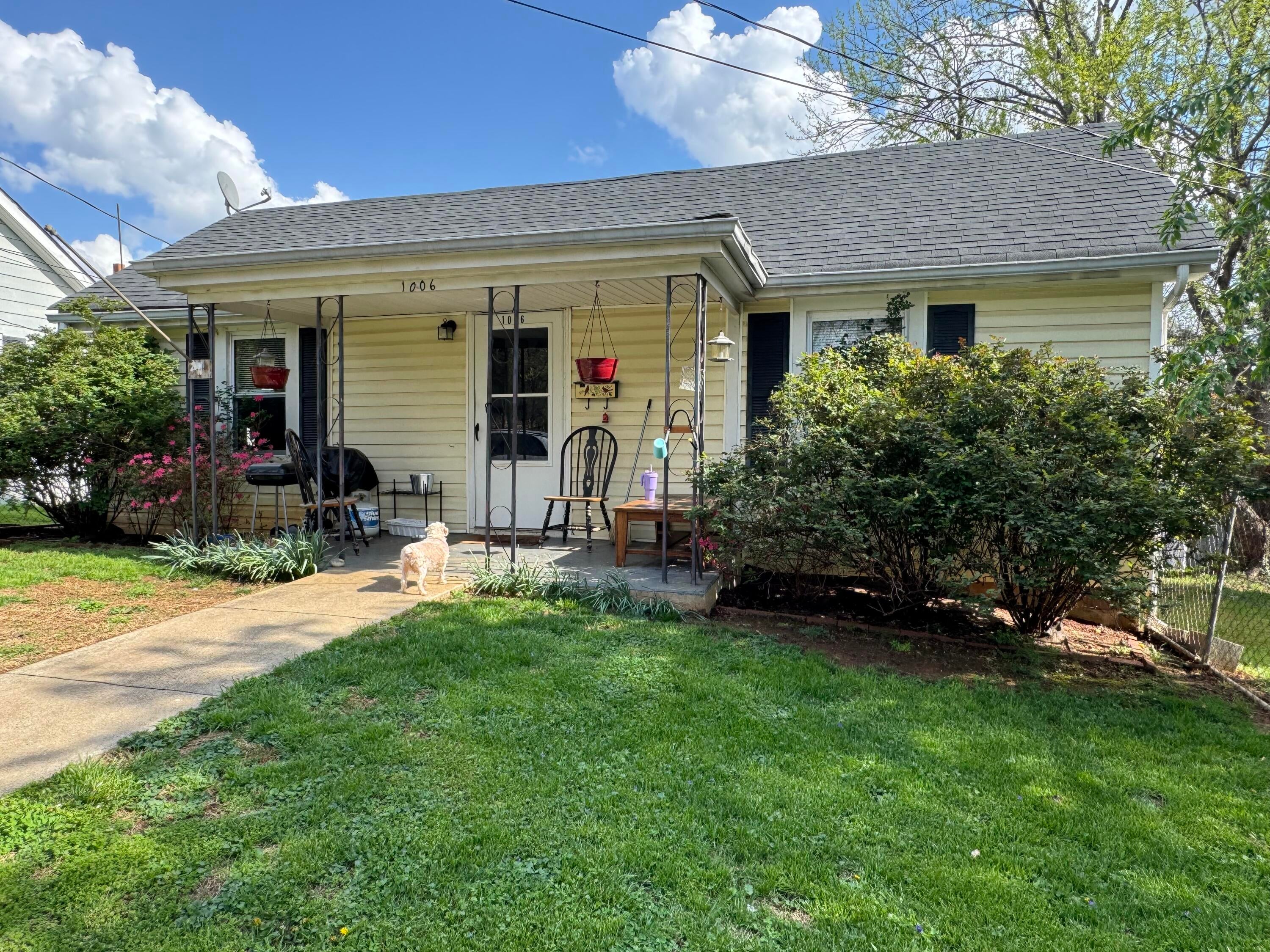 1006 Madison St — photo