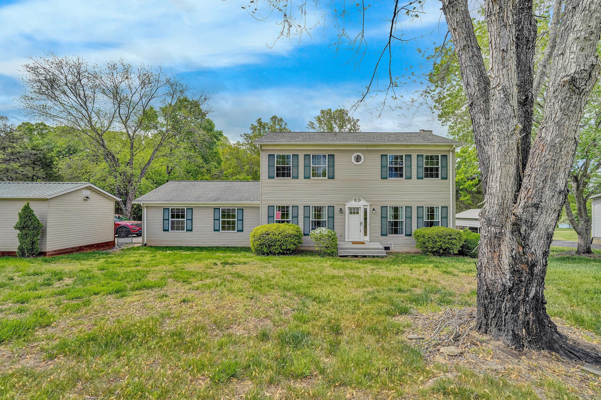 10 Sunny Cove Dr — photo