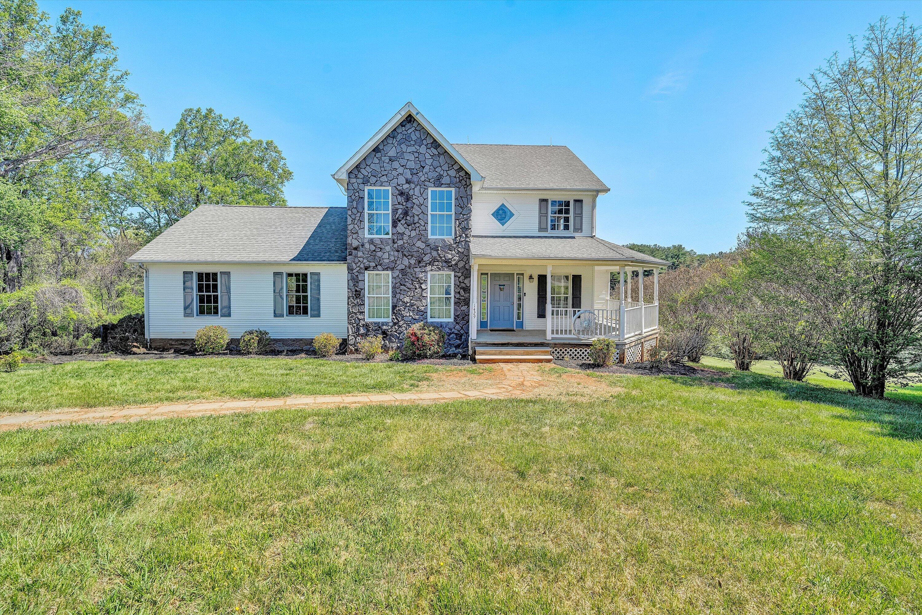 1429 Jefferson Ter — photo
