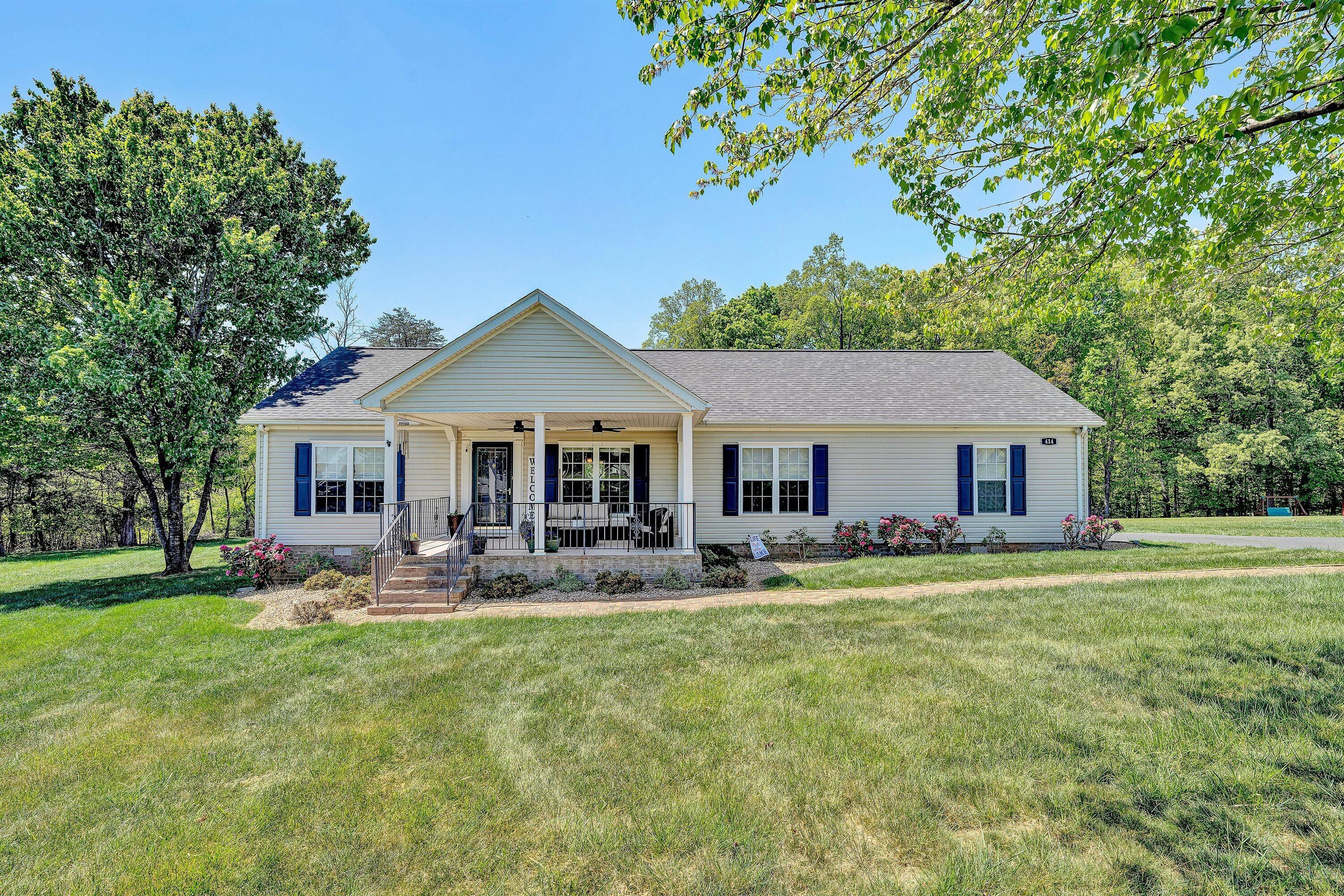 414 Mallard Cove Rd — photo