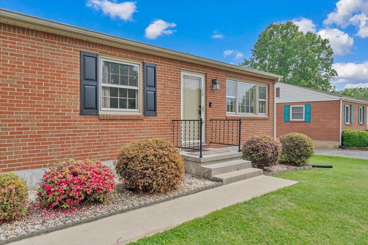 139 Return RD, Roanoke, VA 24019 — photo 2