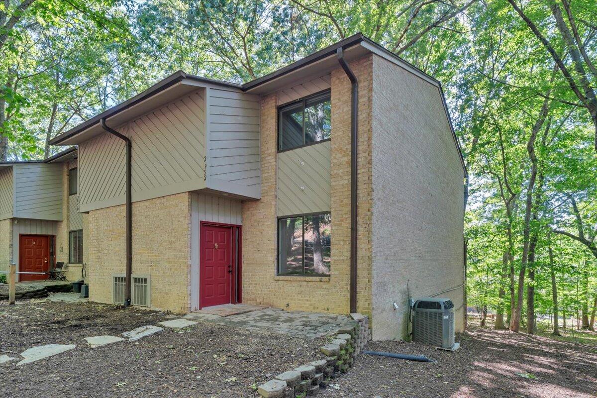 2952 Tree Swallow Rd — photo