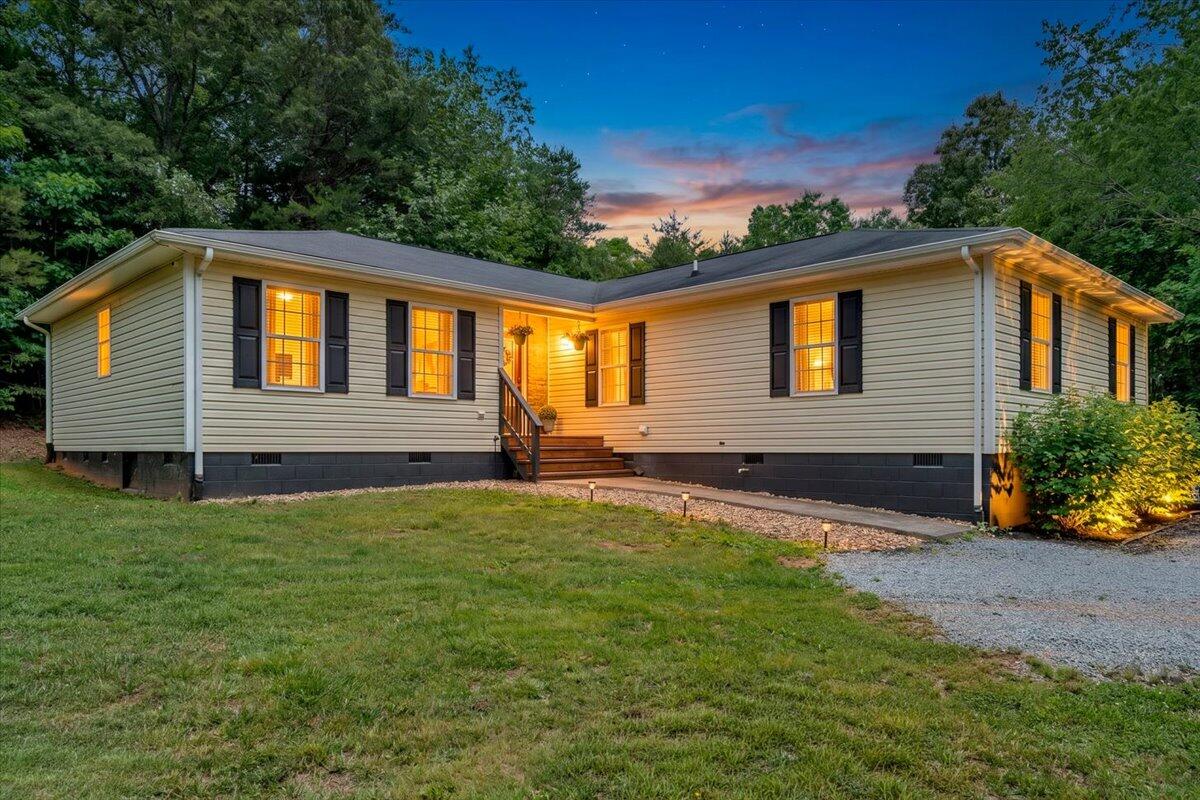 4218 Goose Dam Rd — photo