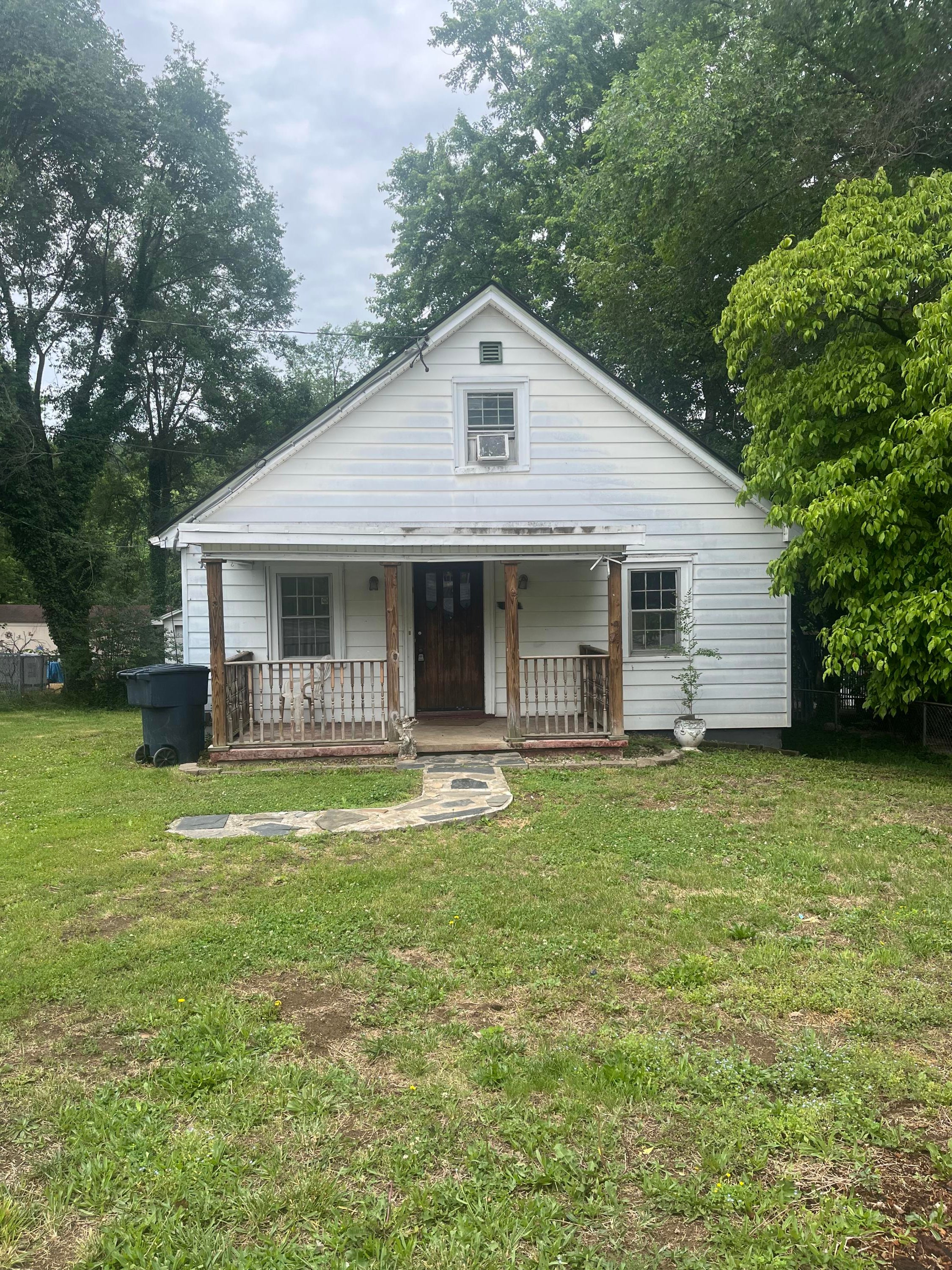 1815 Riverdale Rd SE — photo