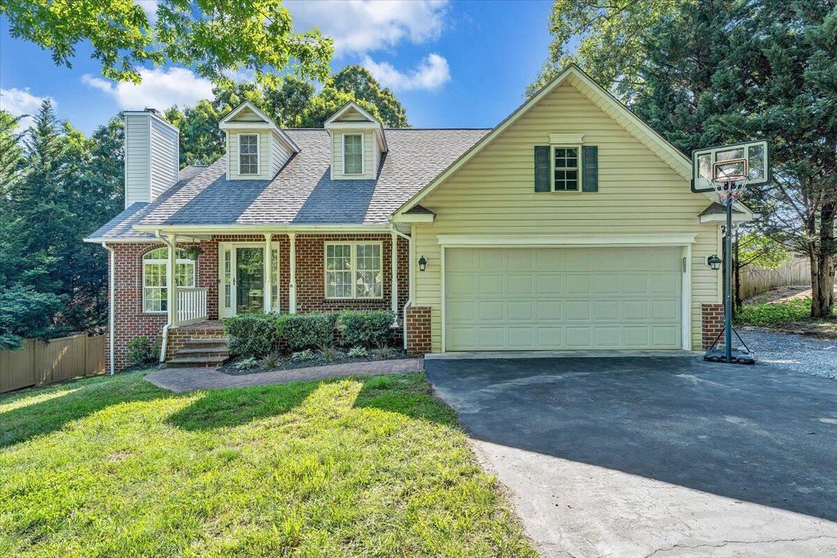 1425 Virginia Ridge Dr — photo