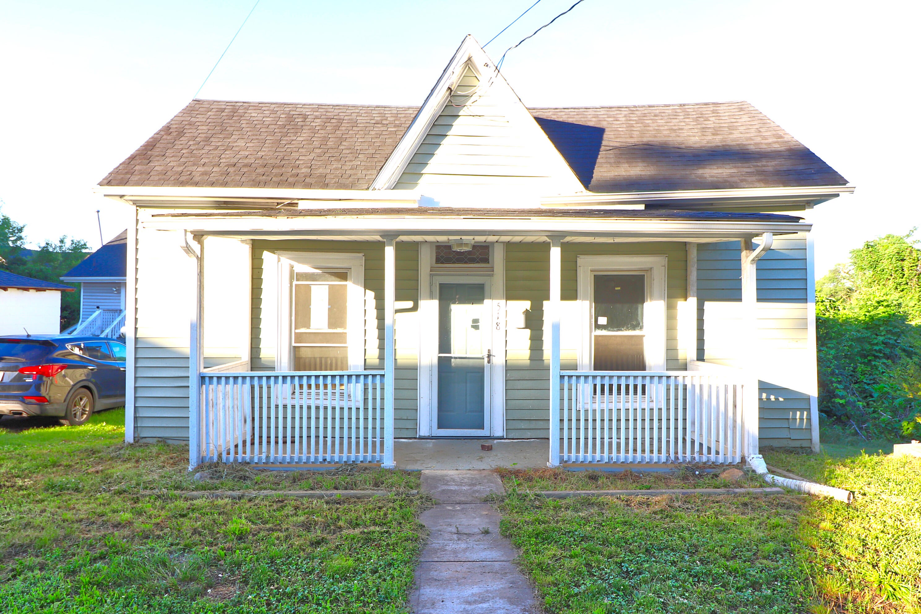 518 Patton Ave NW — photo