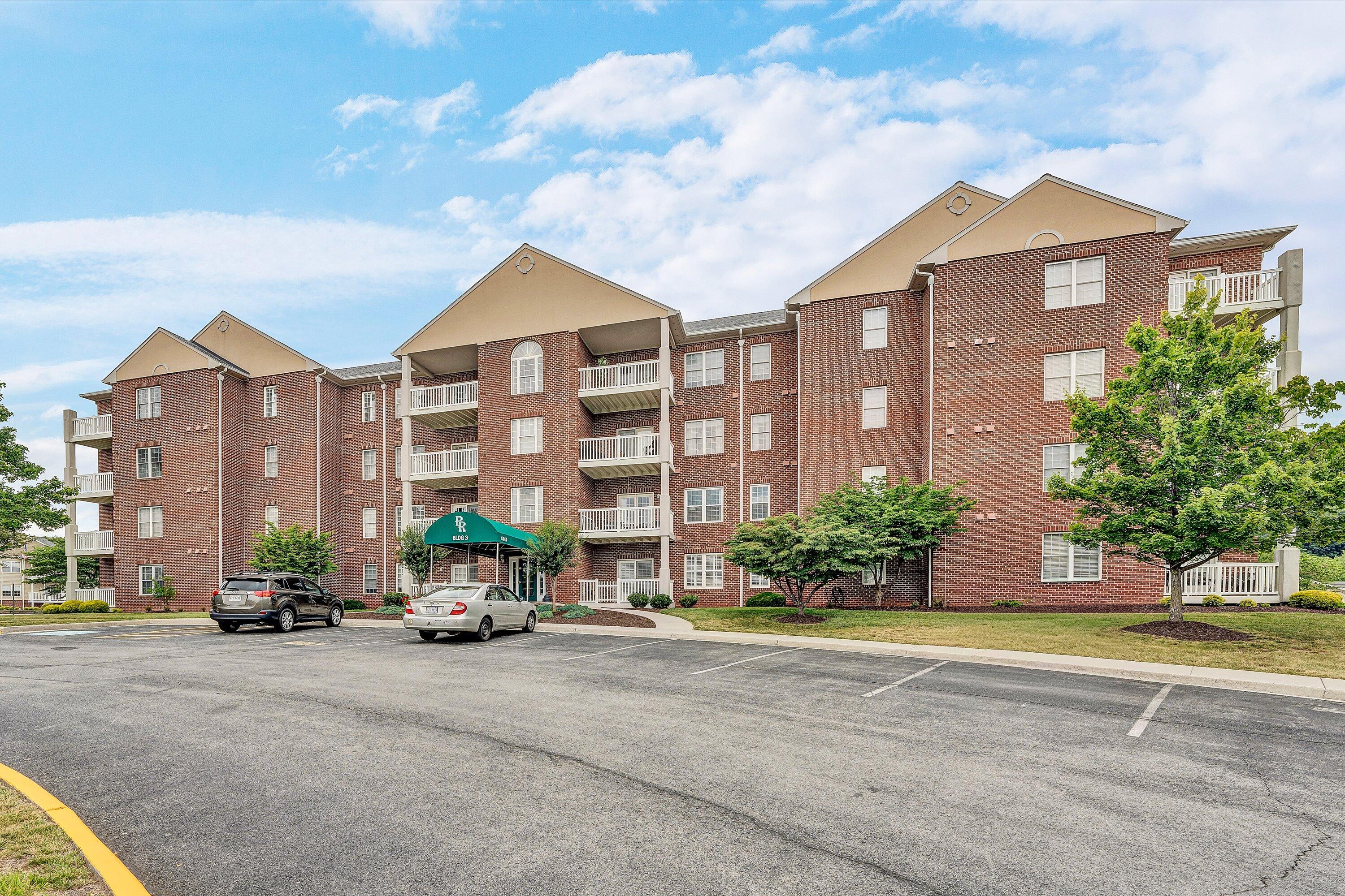 4444 Pheasant Ridge RD SW #206, Roanoke, VA 24014 — photo 2