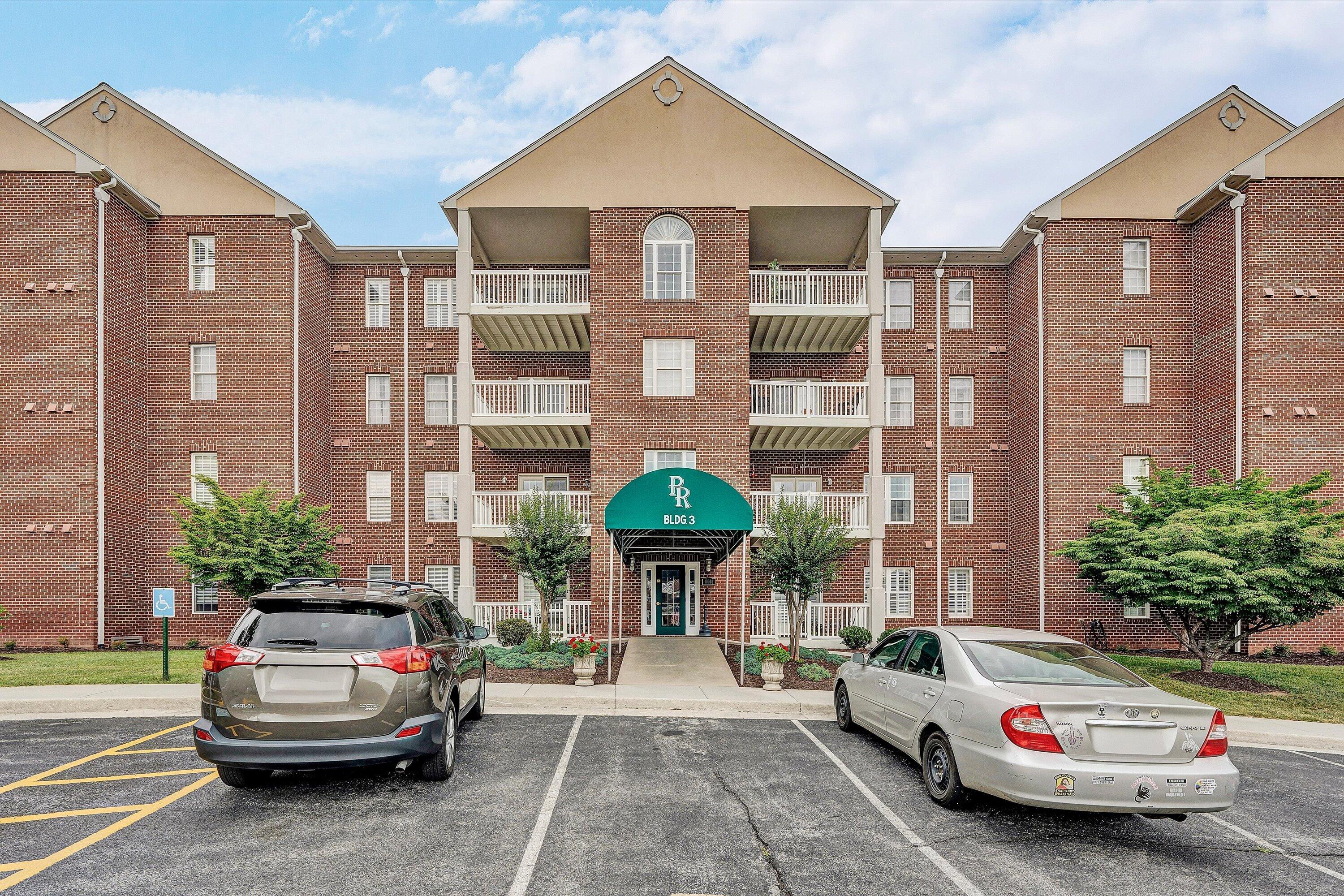 4444 Pheasant Ridge RD SW #206, Roanoke, VA 24014 — photo 3