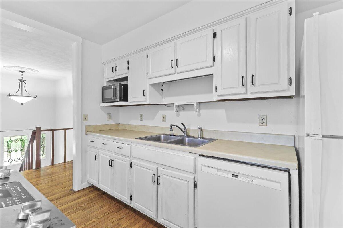 3131 Green Ridge RD, Roanoke, VA 24019 — photo 3