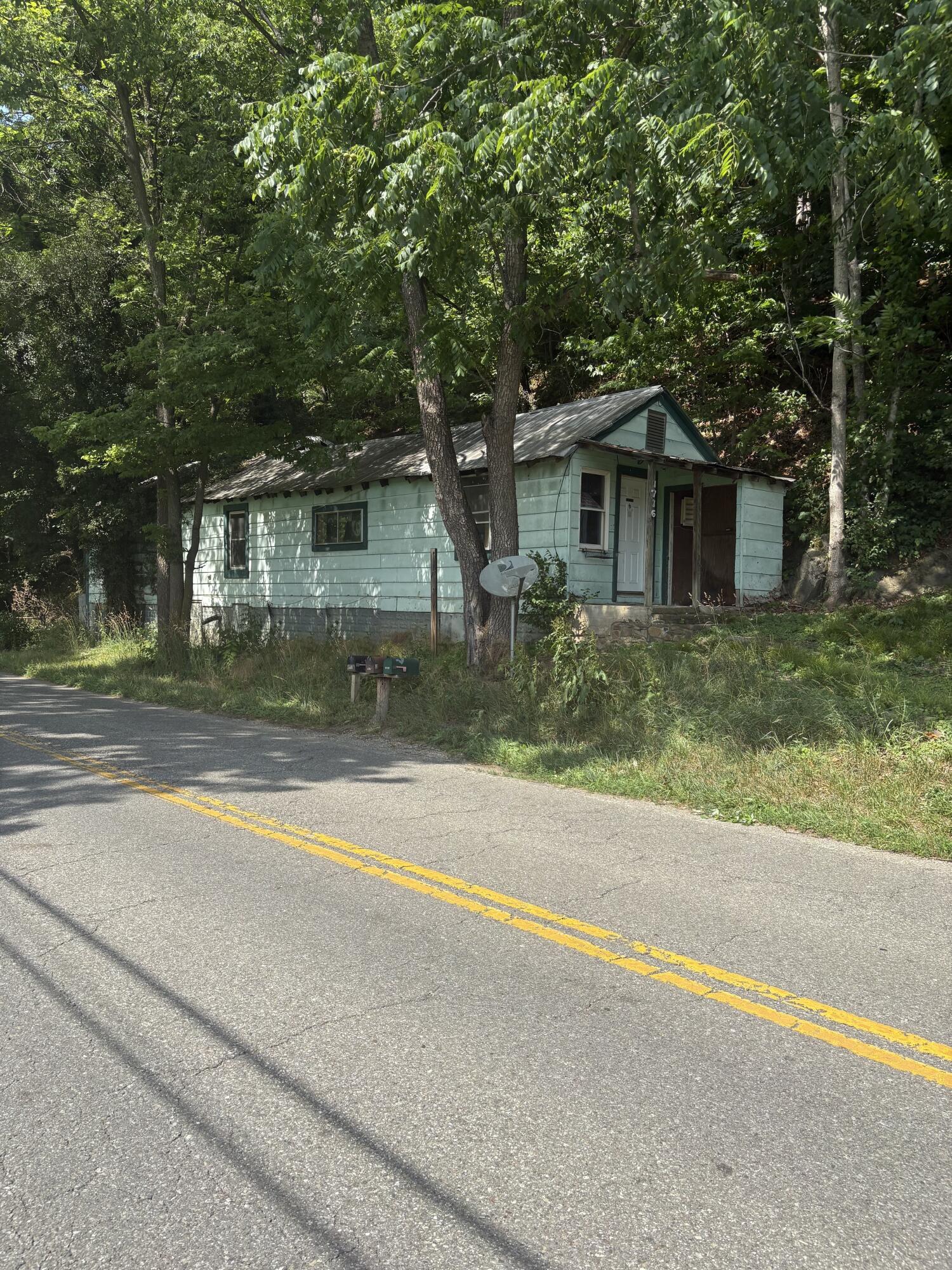 1716 Alleghany Spring Rd RD, Shawsville, VA 24162