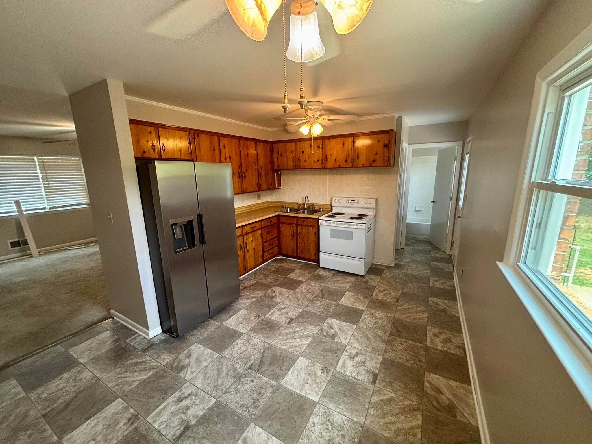 151 Return RD, Roanoke, VA 24019 — photo 2