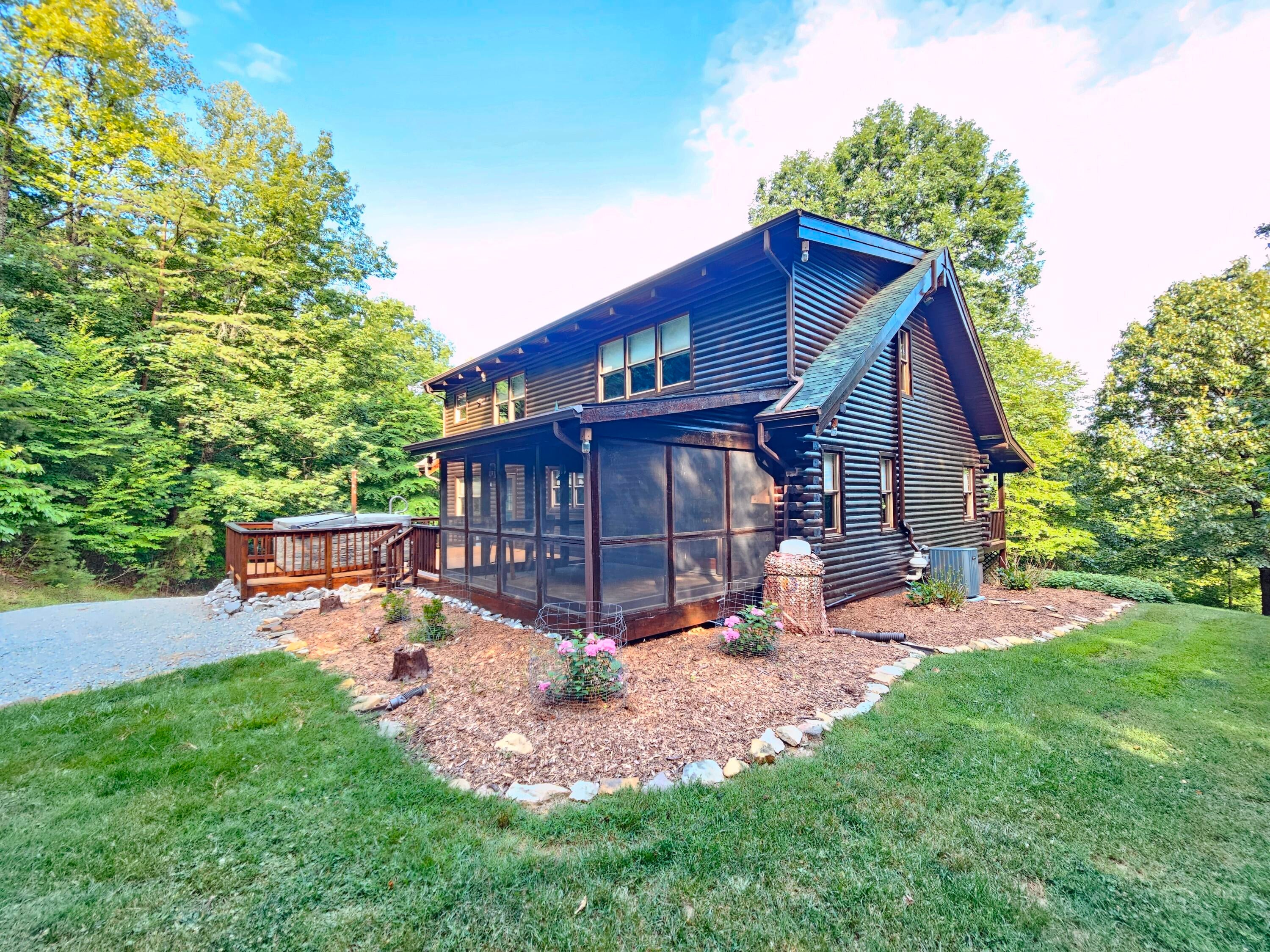 634 Zimmerman Rd — photo