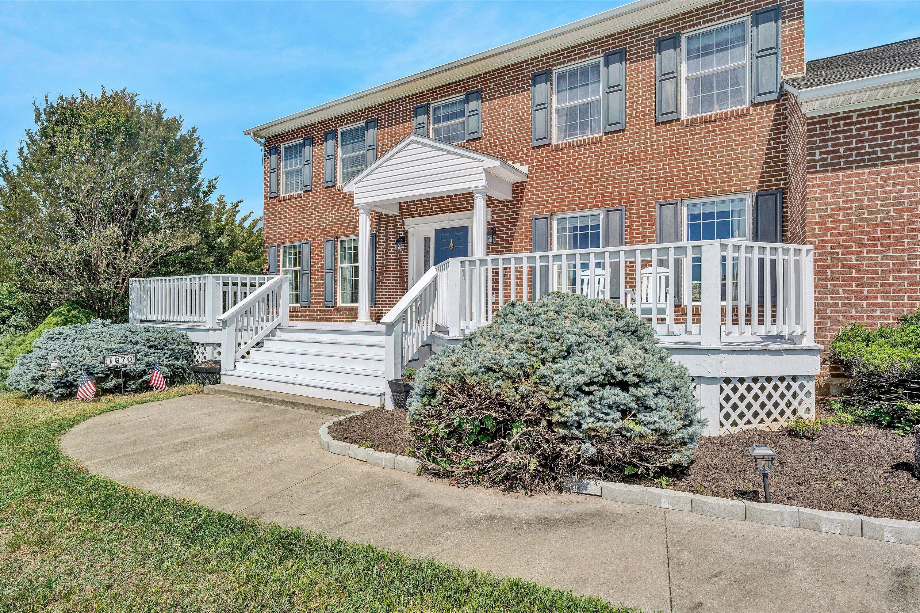 1670 Forge RD, Lexington, VA 24450 — photo 3
