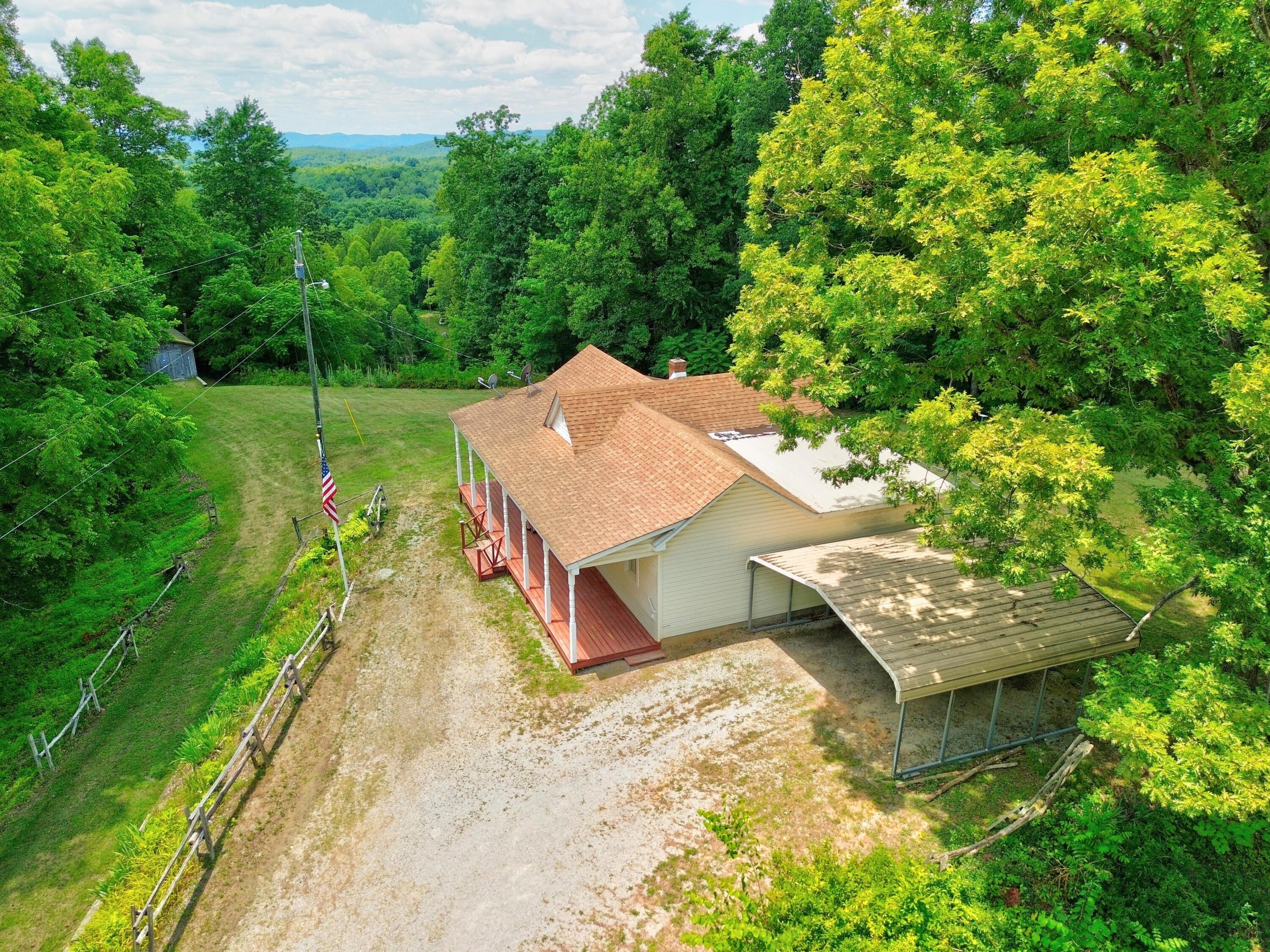 937 Waidsboro Rd — photo