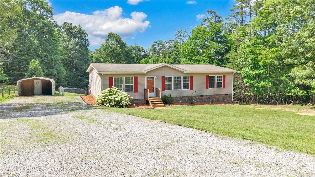 2744 Rutrough RD SE, Roanoke, VA 24014 — photo 2