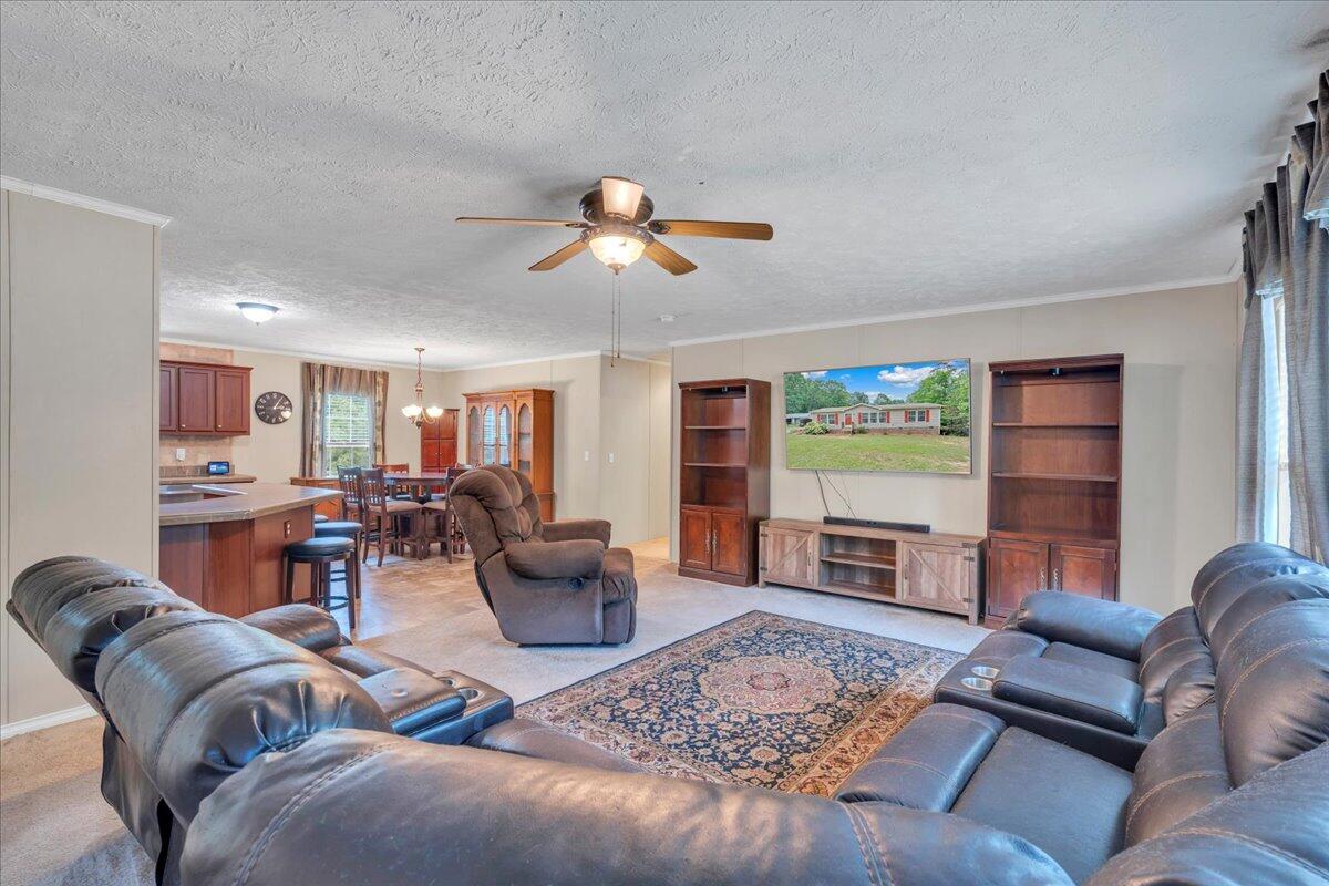 2744 Rutrough RD SE, Roanoke, VA 24014 — photo 3