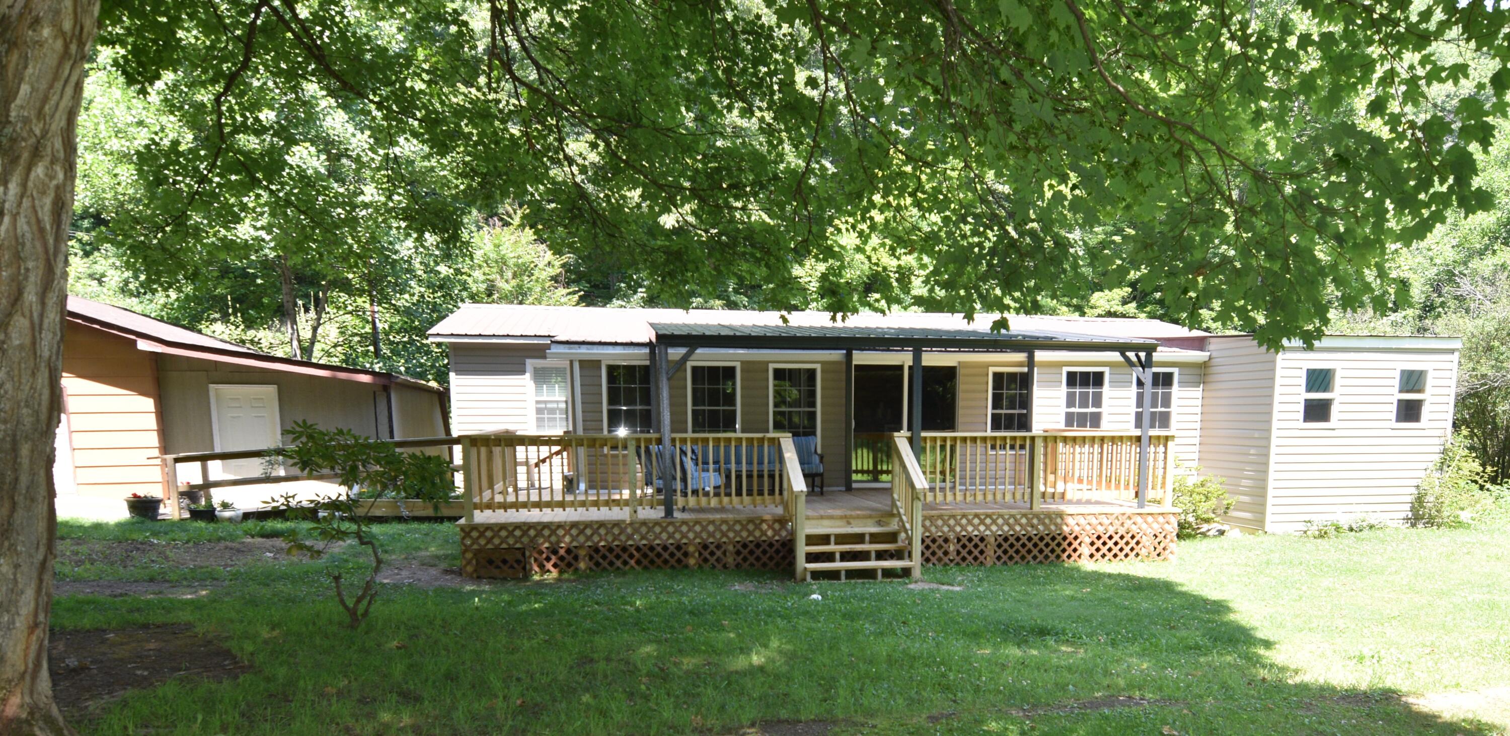 326 Rogers Rd — photo