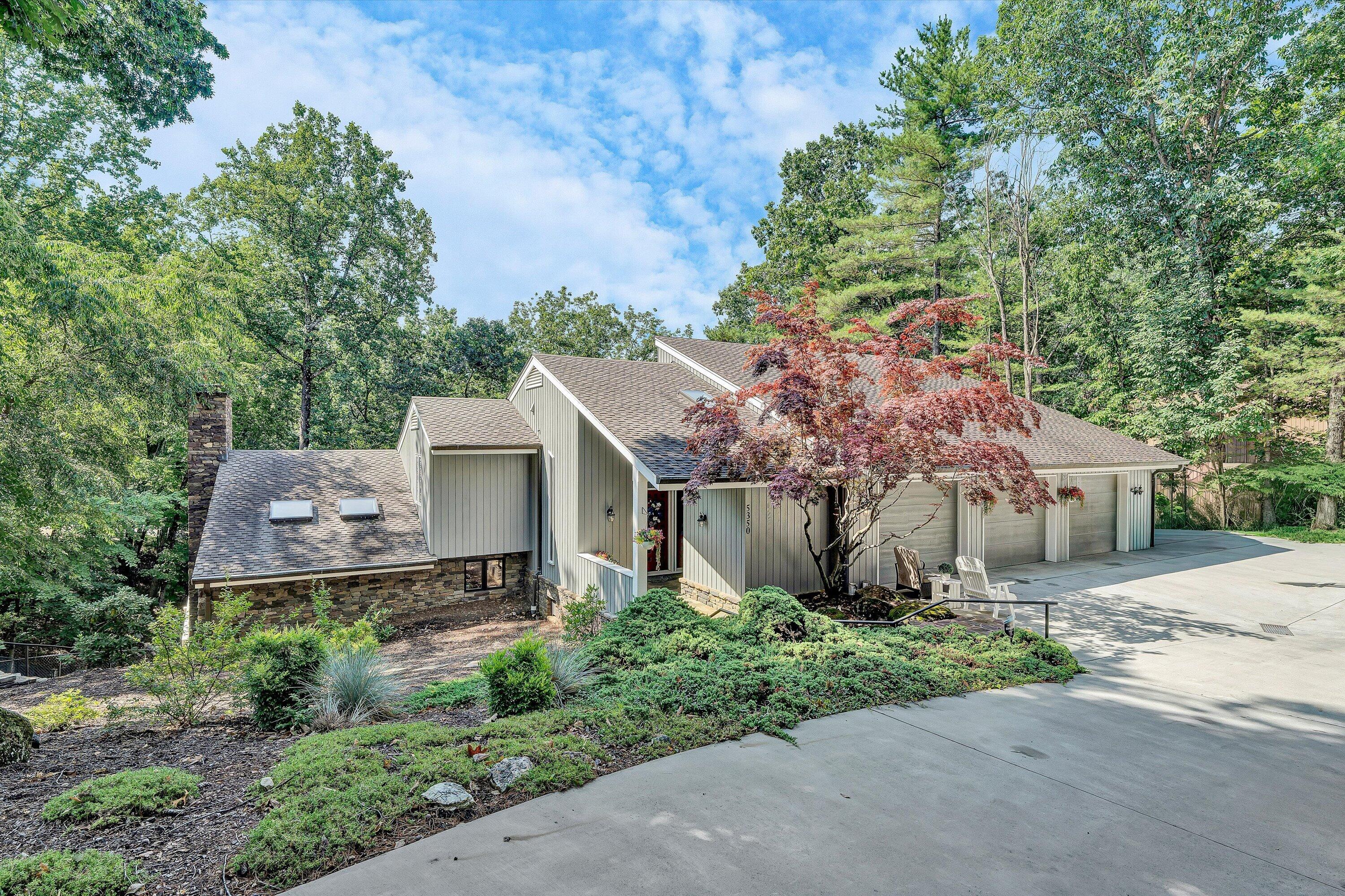 5350 Black Bear Ln — photo
