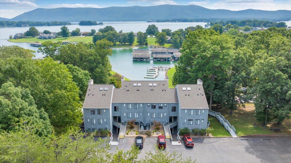 290 Sailors Cove Dr — photo
