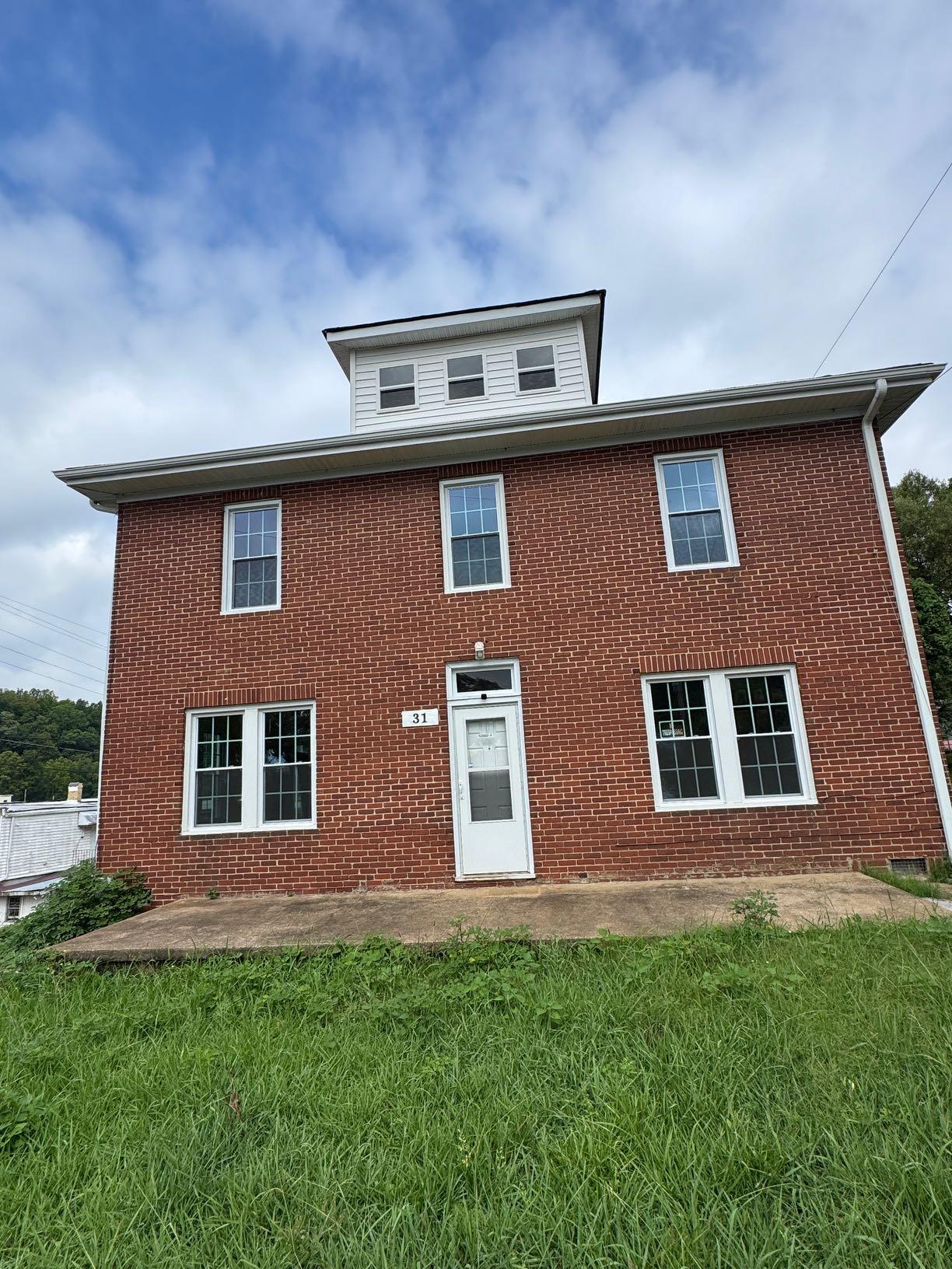31 Linden Rd 4 — photo