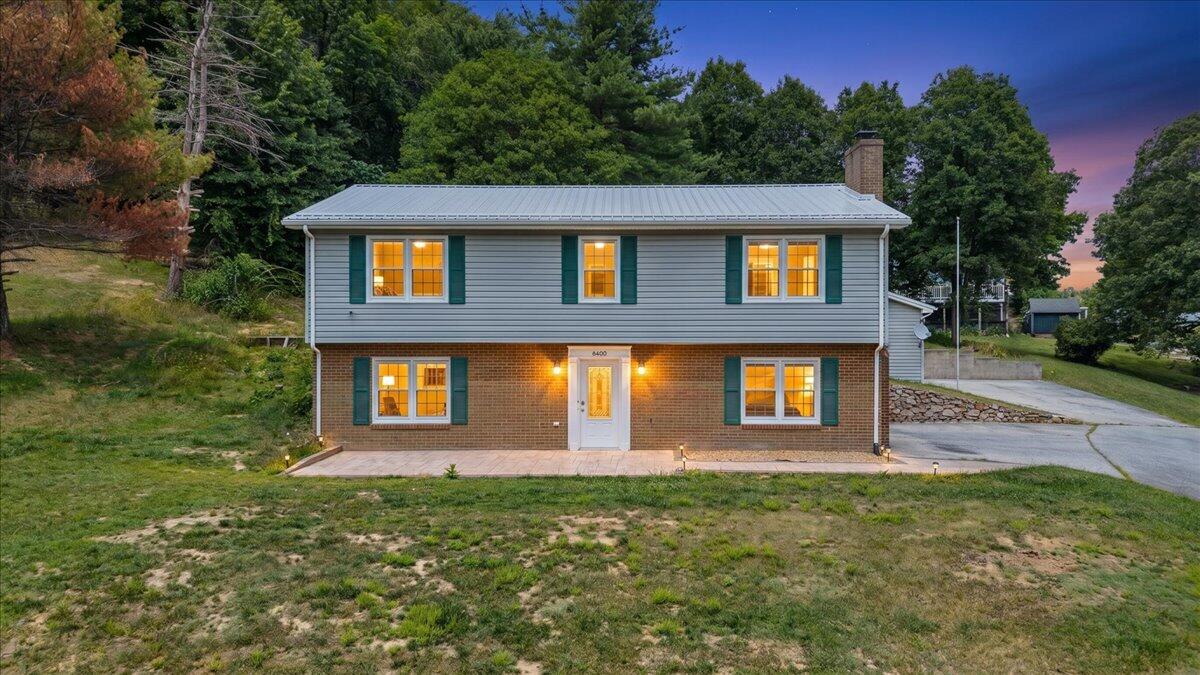 6408 Orchard View Ln — photo