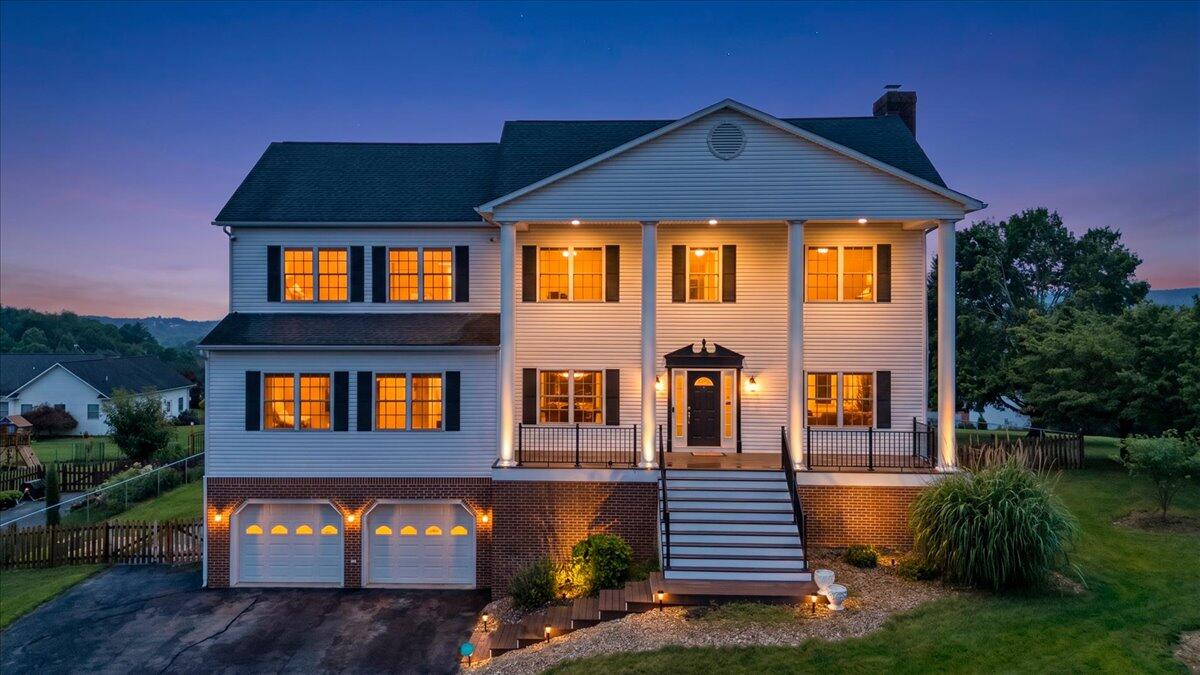 155 Alder Ln NW — photo