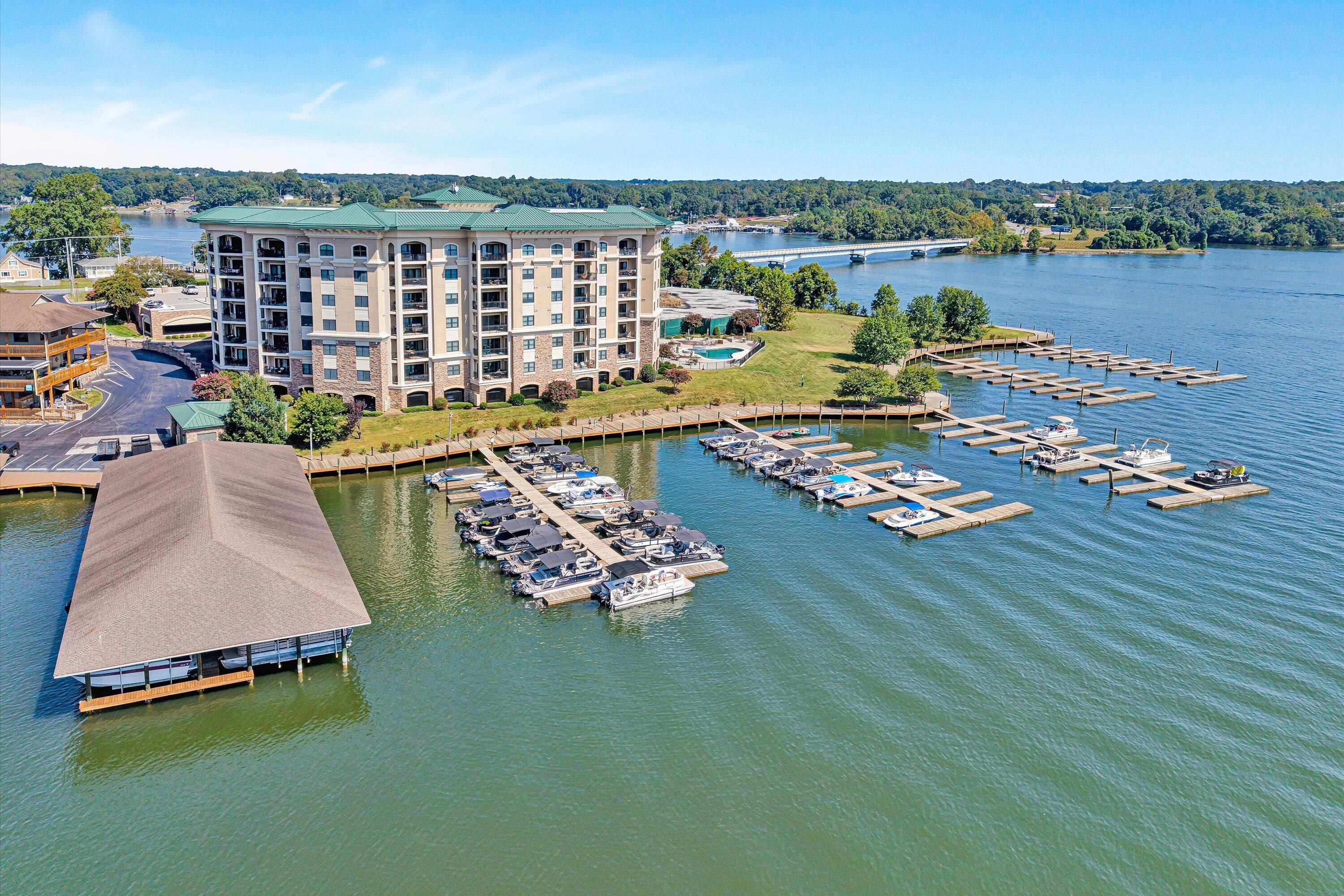 100 Bridgewater Pointe Pl Unit 101 — photo