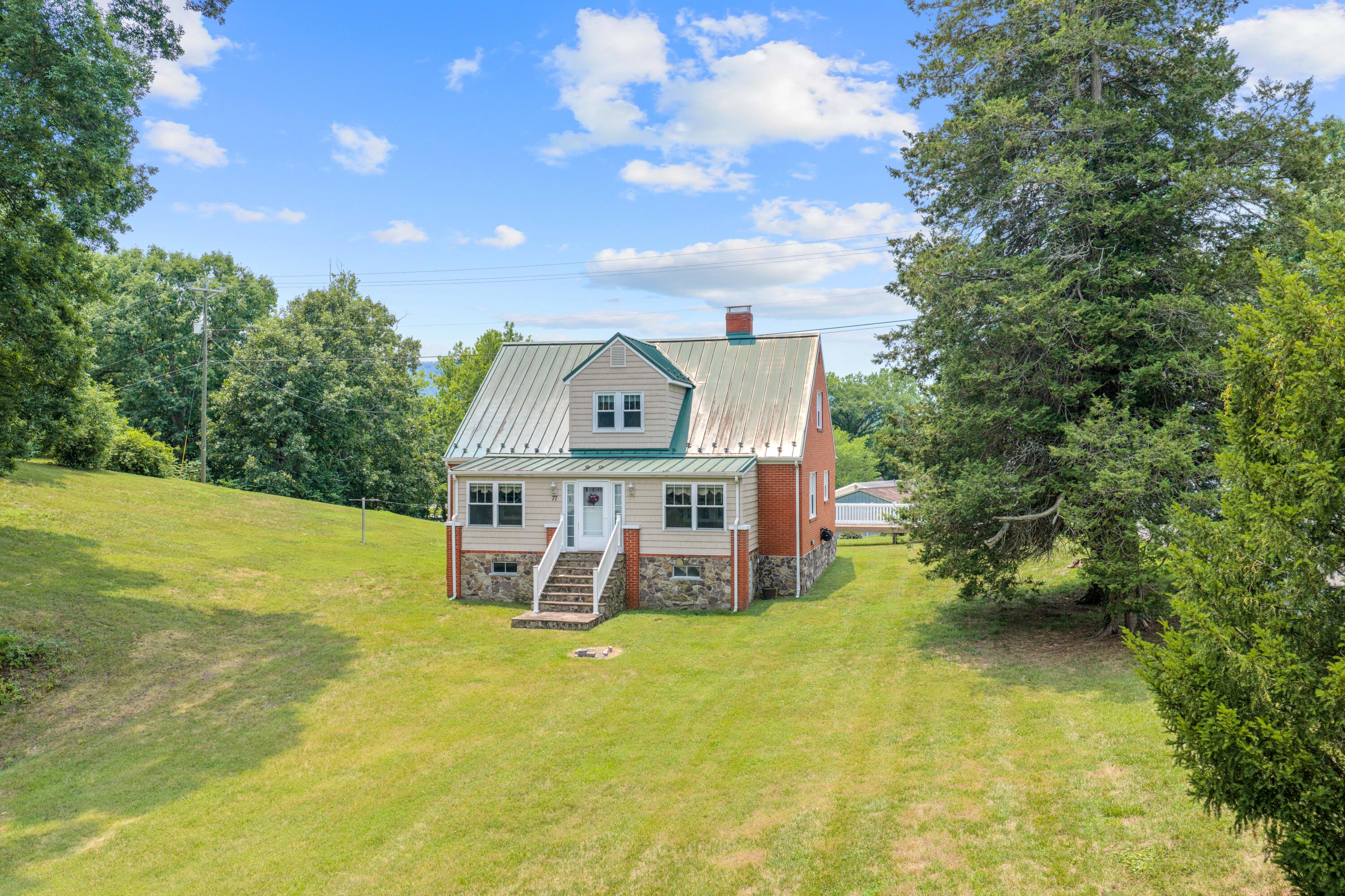 77 Mountain Pass Rd — photo