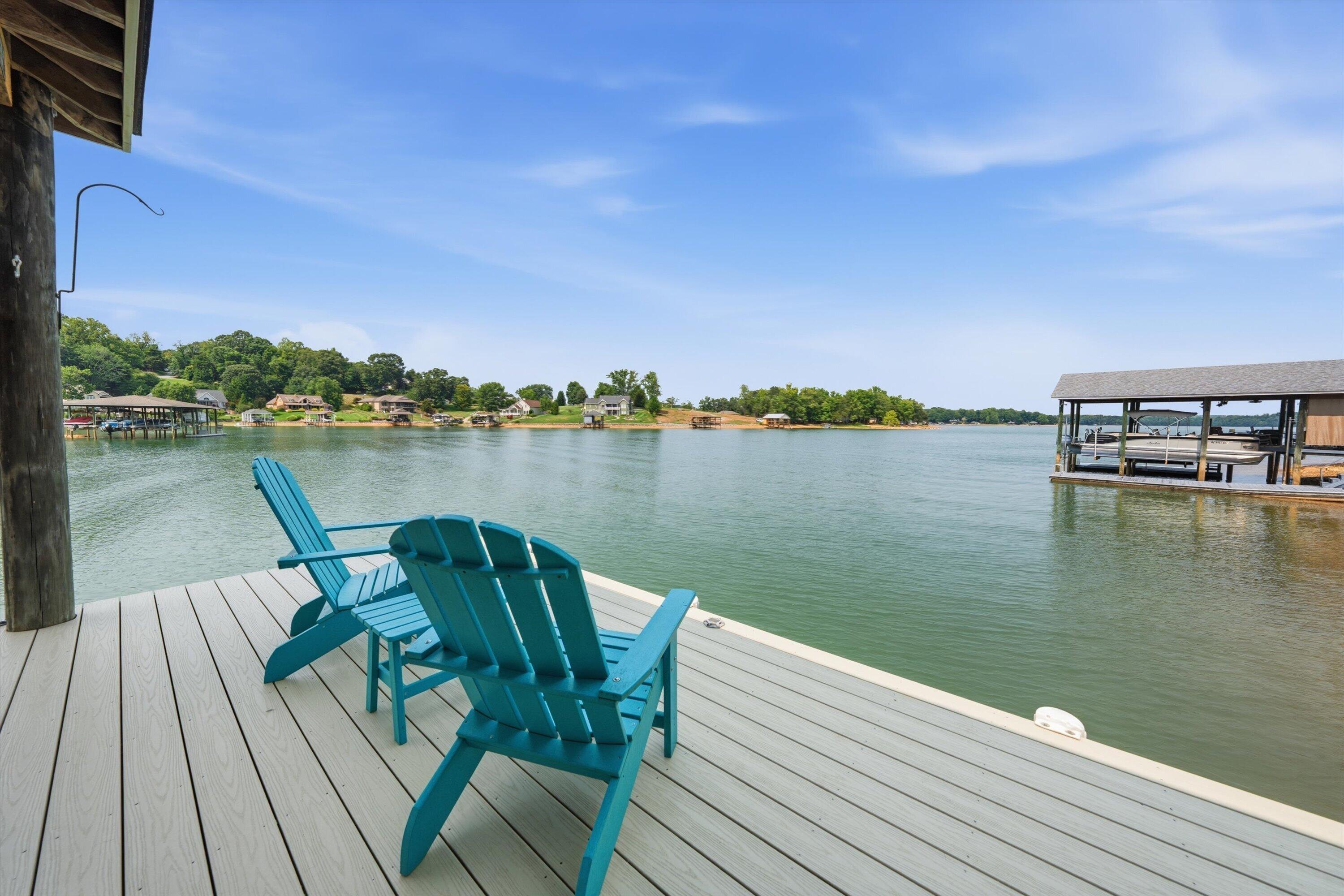 625 Winding Waters Dr — photo