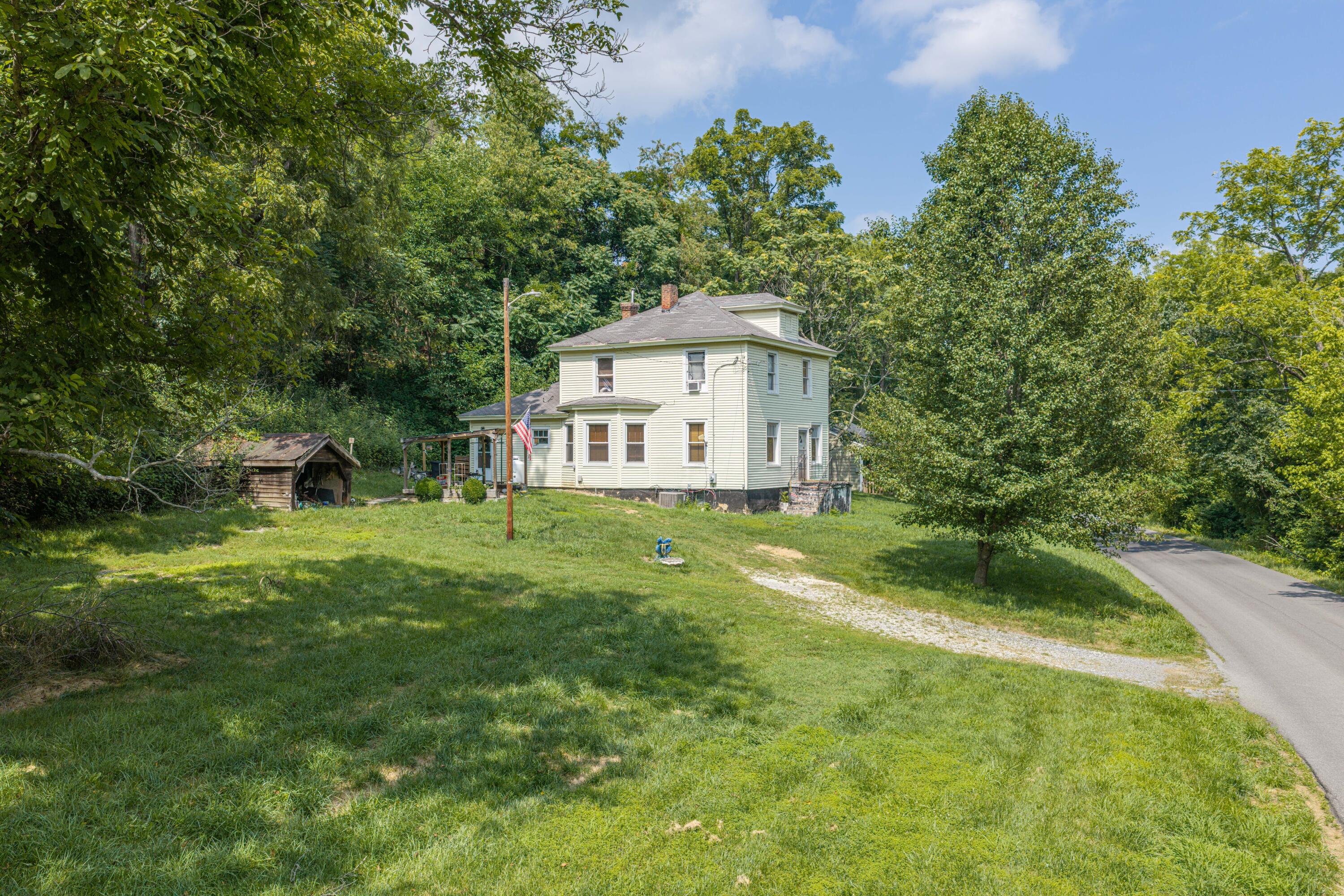 513 Parsons Rd — photo