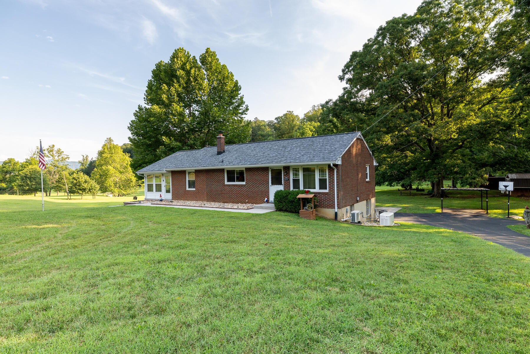 2217 Blue Ridge Springs RD, Blue Ridge, VA 24064 — photo 3