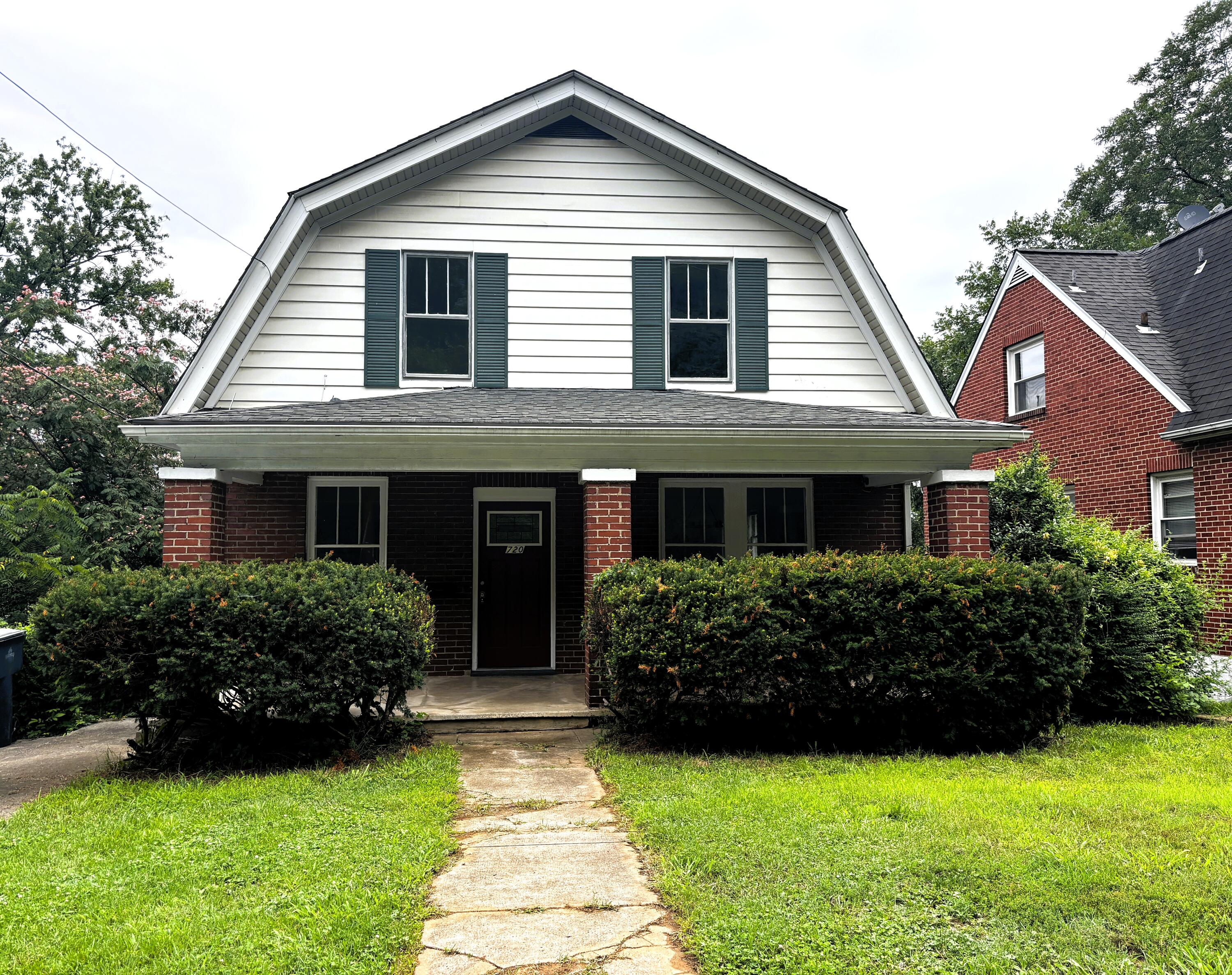 720 Riverland Rd SE — photo