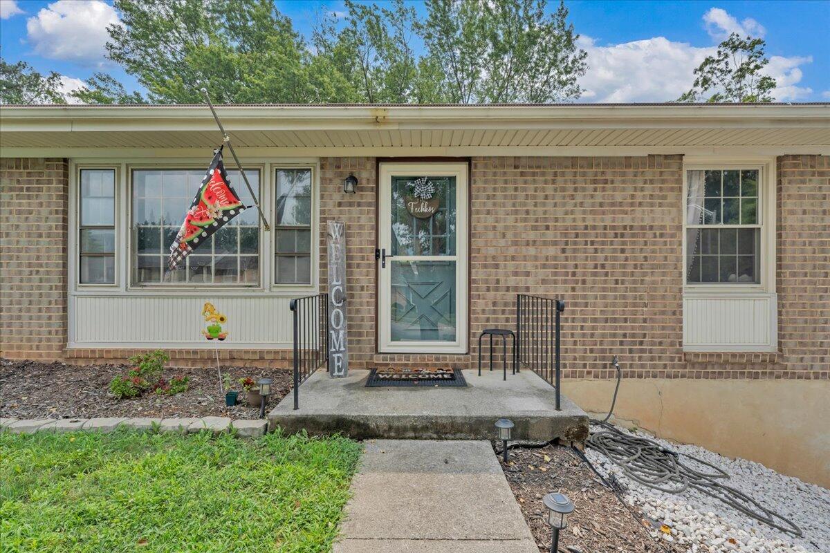 1516 Millwood Dr — photo