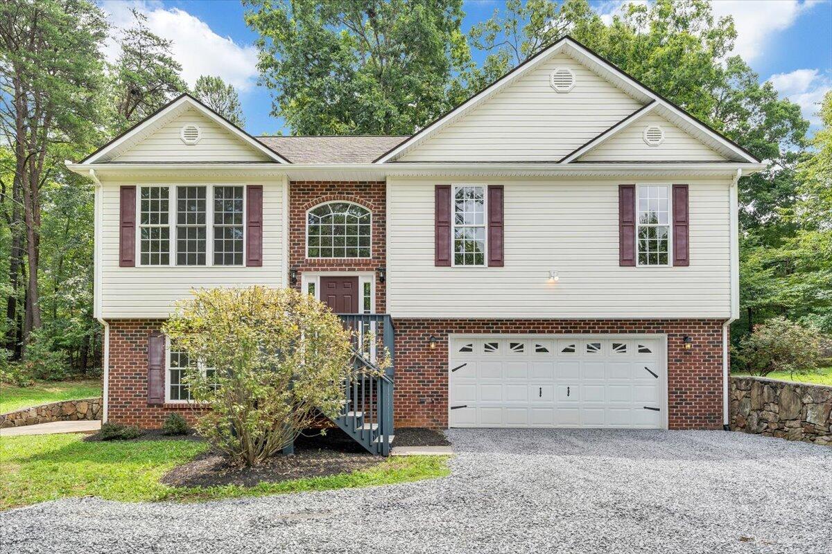 3314 Blue Ridge Blvd — photo