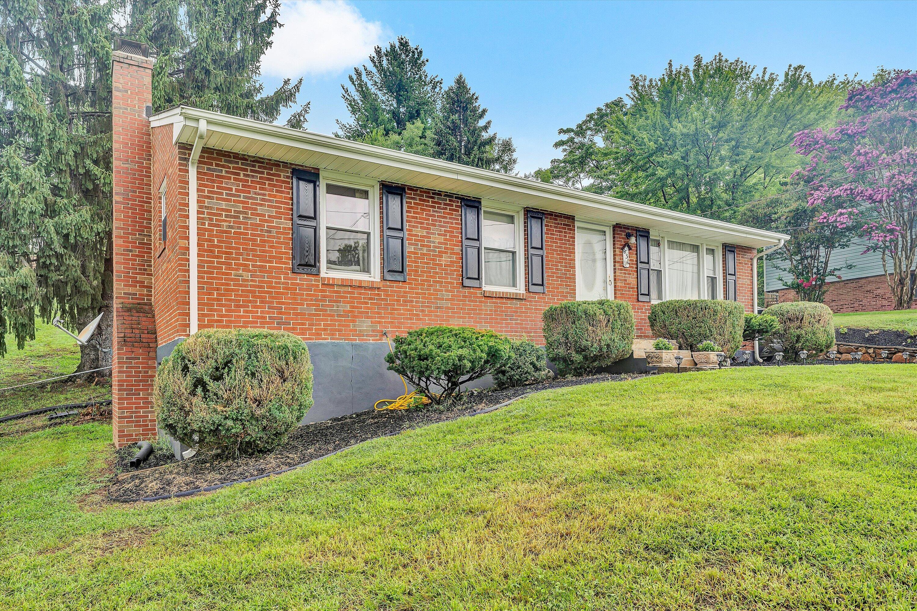 636 Ramada RD, Vinton, VA 24179 — photo 3