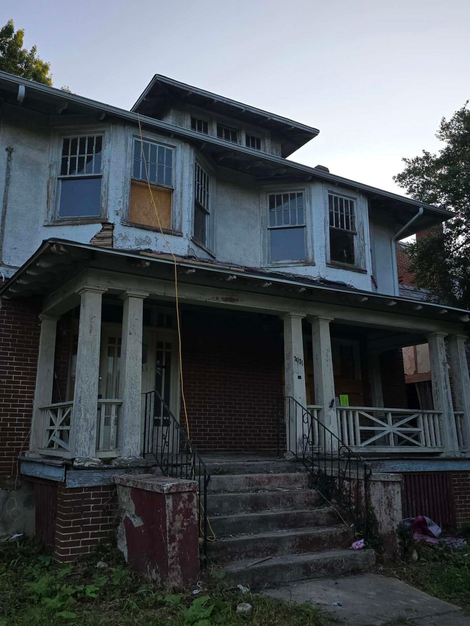 3031 Melrose Ave NW — photo