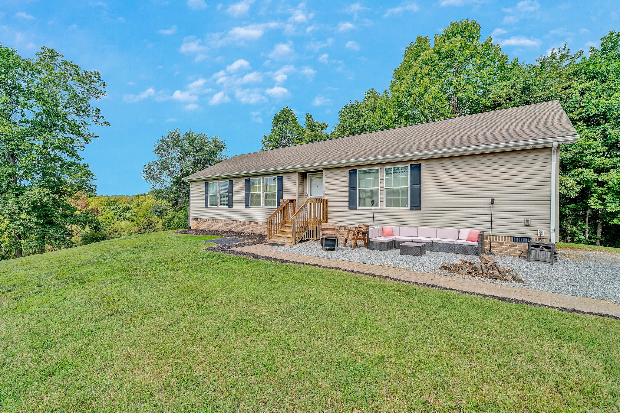 75 Walnut Ridge RD, Troutville, VA 24175 — photo 3