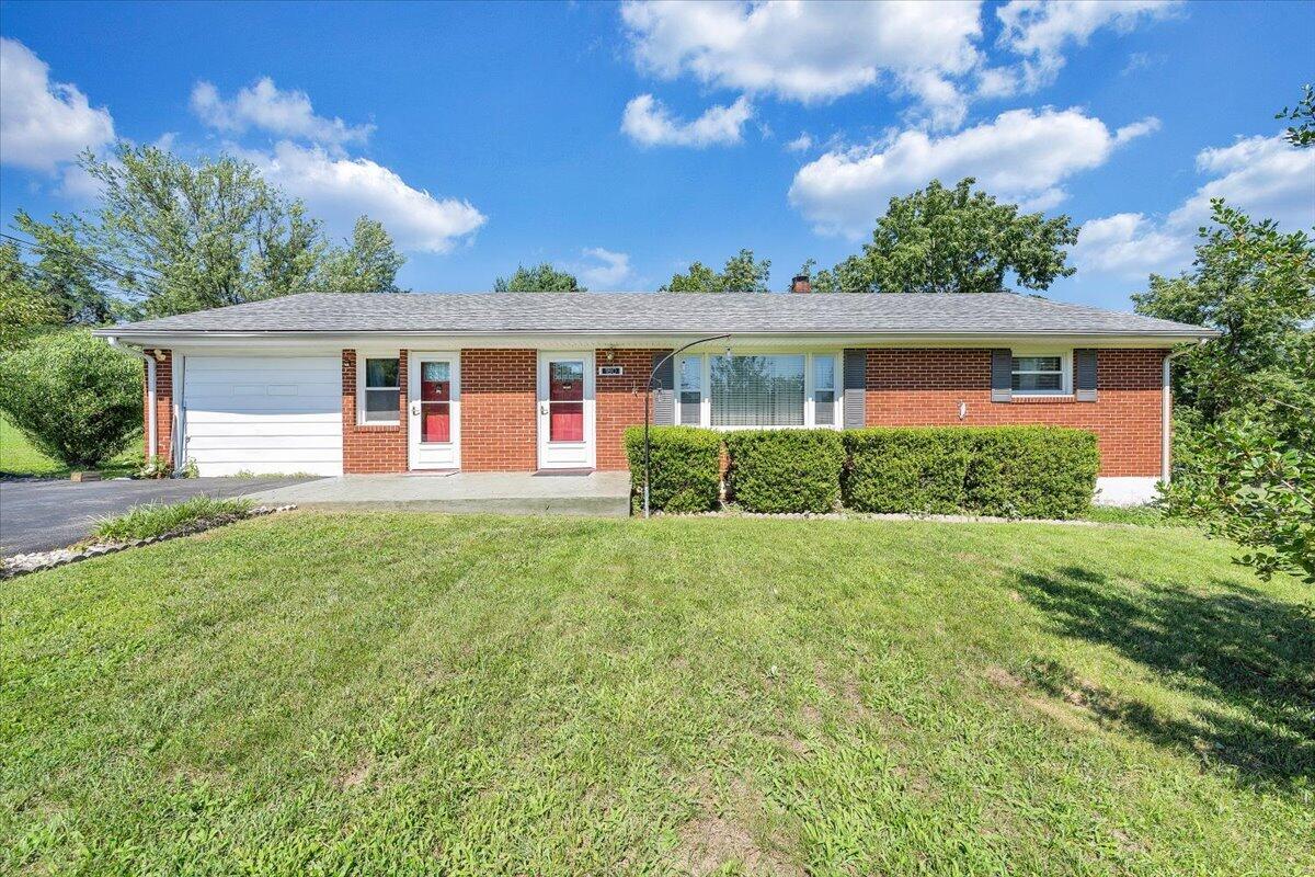 180 Blue Ridge Dr — photo