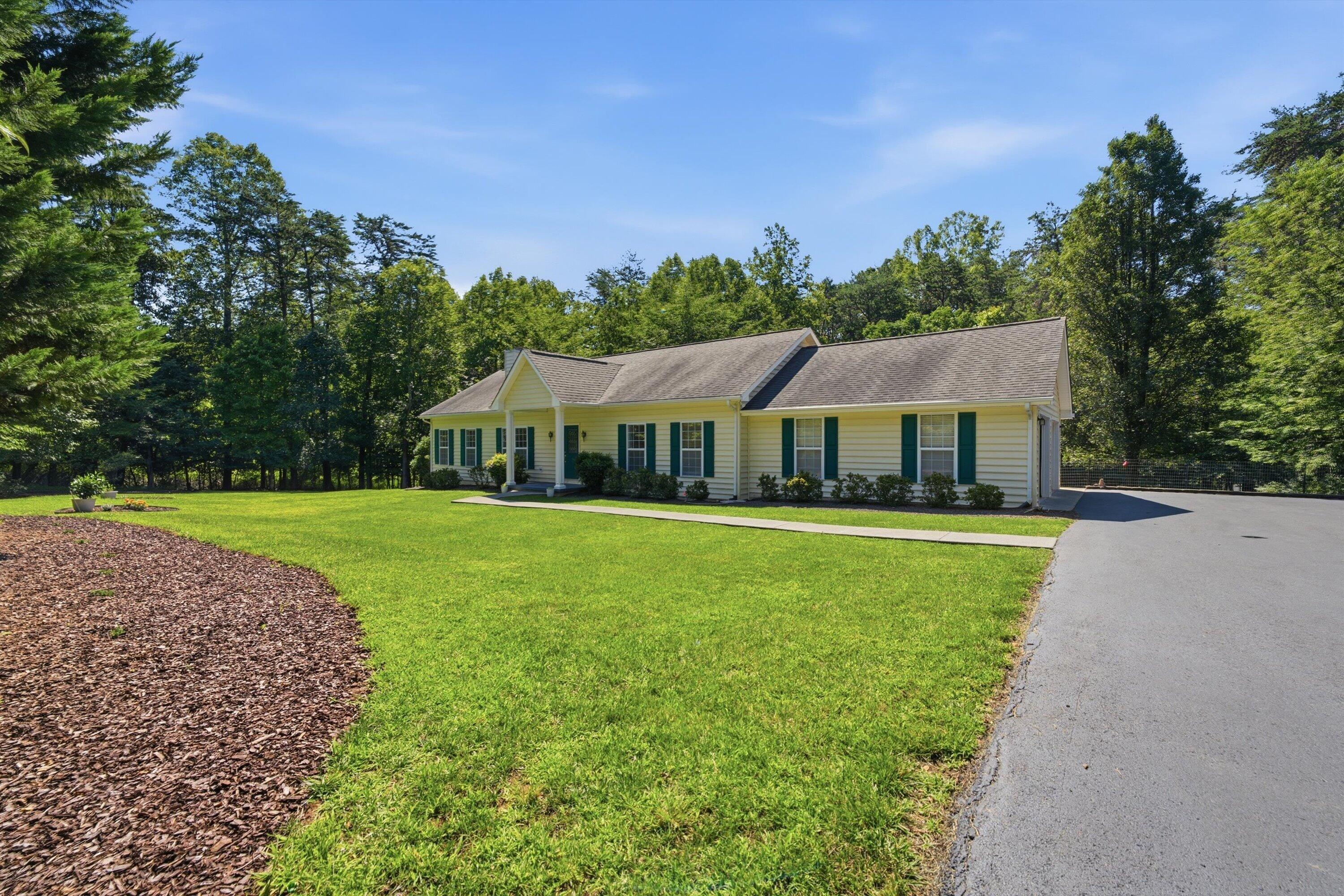 2340 Lakewood Forest Rd — photo