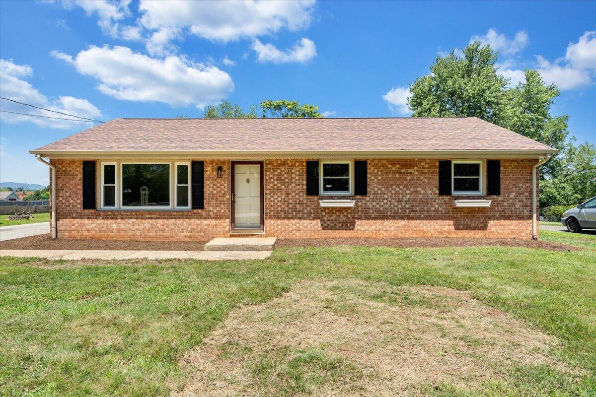 1002 Green Meadows Rd Rd — photo