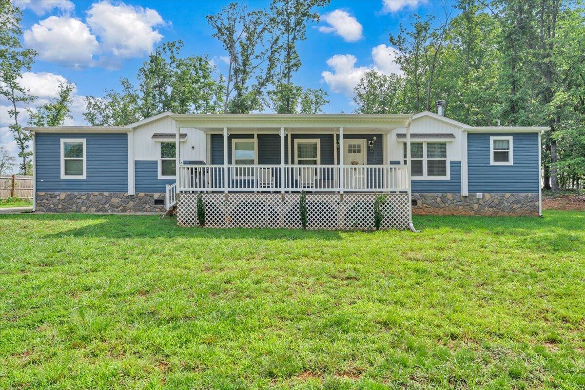 2088 Flint Hill Rd — photo