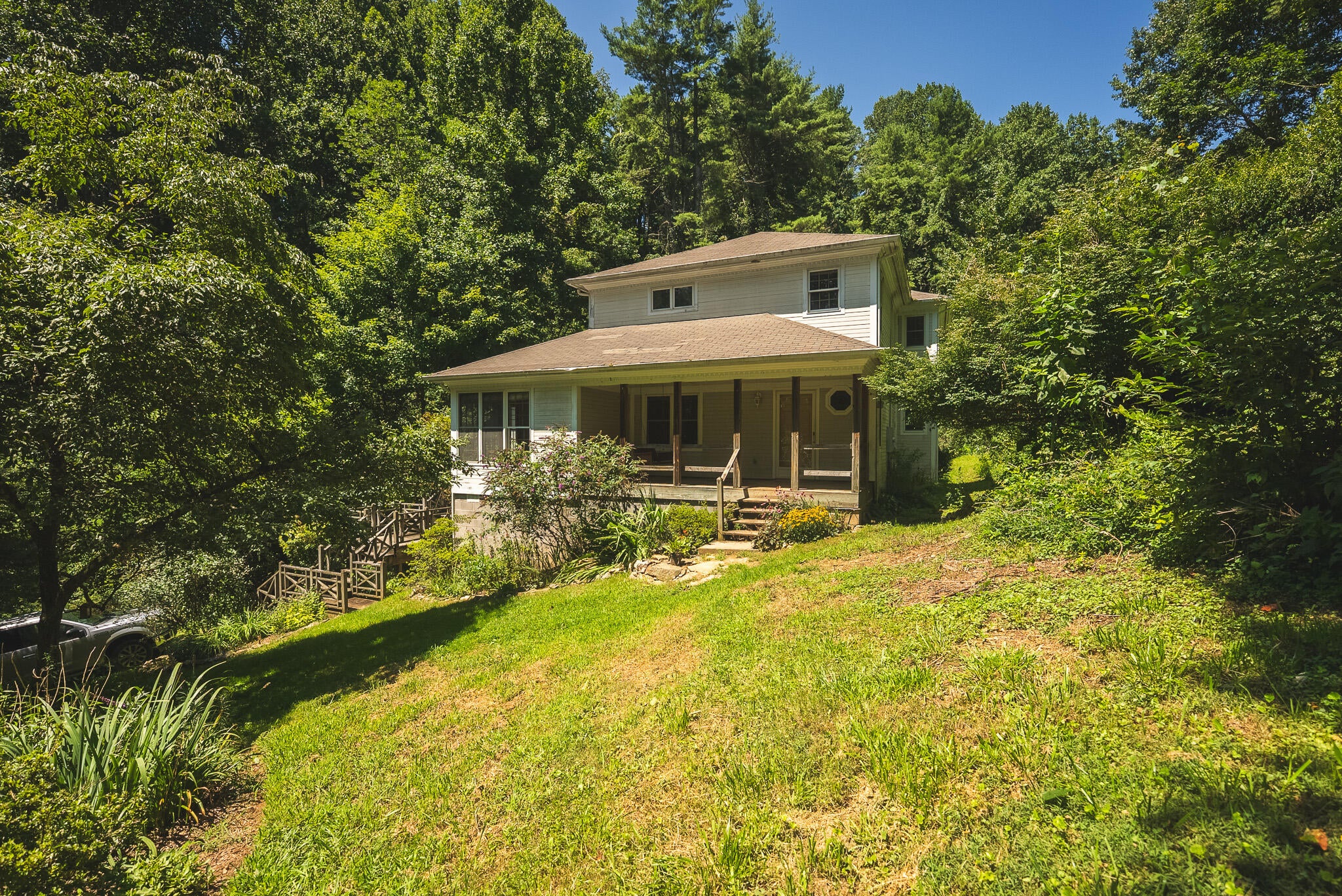 9067 Twin Falls Rd NE — photo