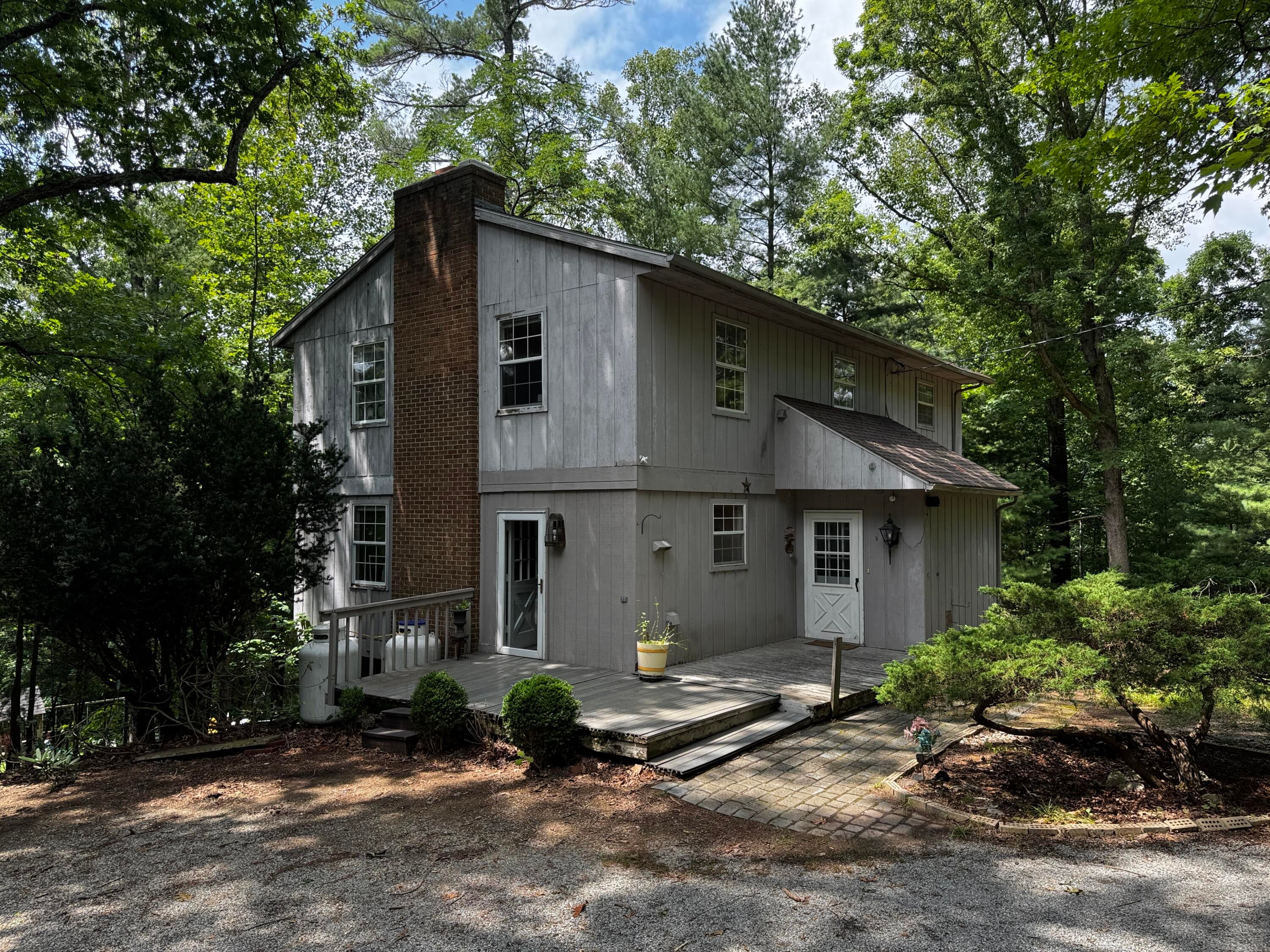 6613 Sylvan Brook Rd — photo