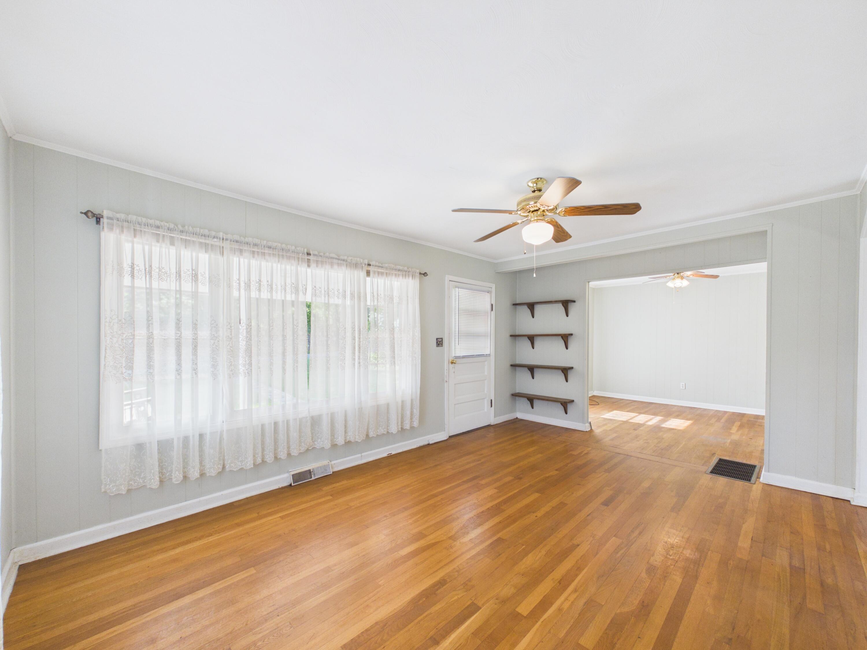 878 Sugar Tree RD SW, Willis, VA 24380 — photo 2